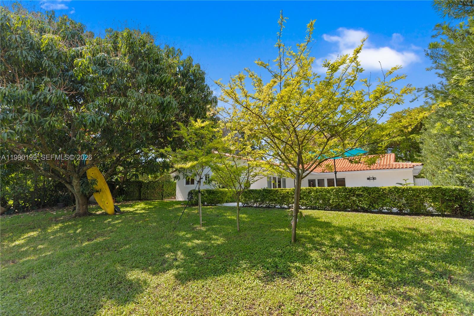 7327 Sabal Dr, Miami Lakes FL 33014