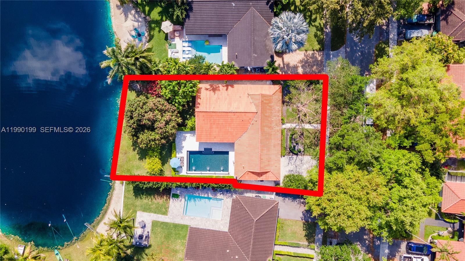 7327 Sabal Dr, Miami Lakes FL 33014