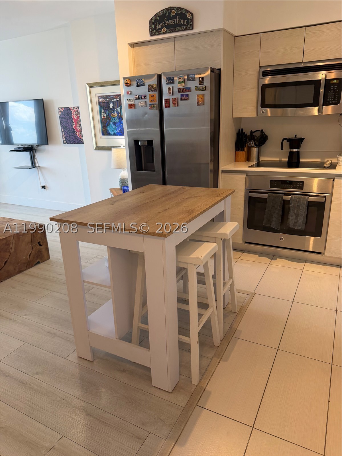 4250 NE Biscayne Blvd #1115, Miami FL 33137