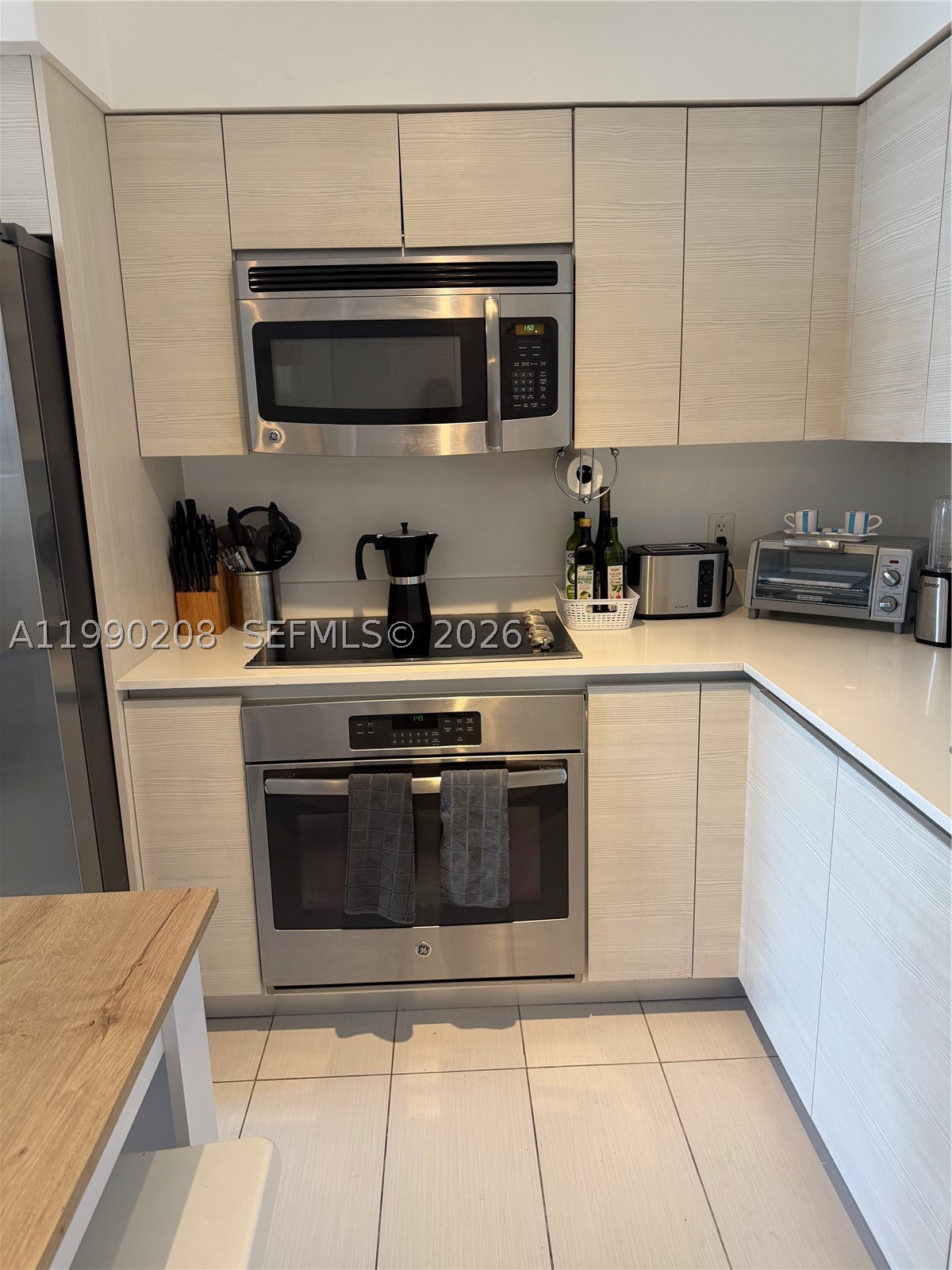 4250 NE Biscayne Blvd #1115, Miami FL 33137