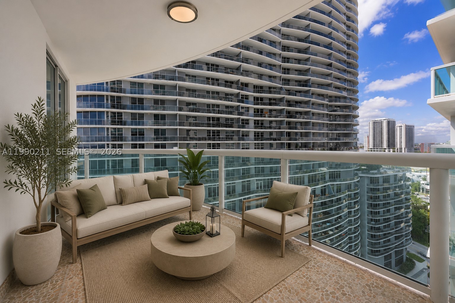 1800 N Bayshore Dr #1901, Miami FL 33132
