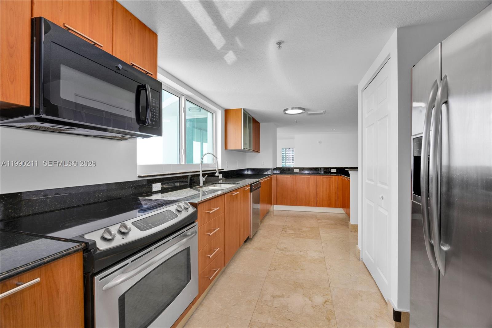 1800 N Bayshore Dr #1901, Miami FL 33132