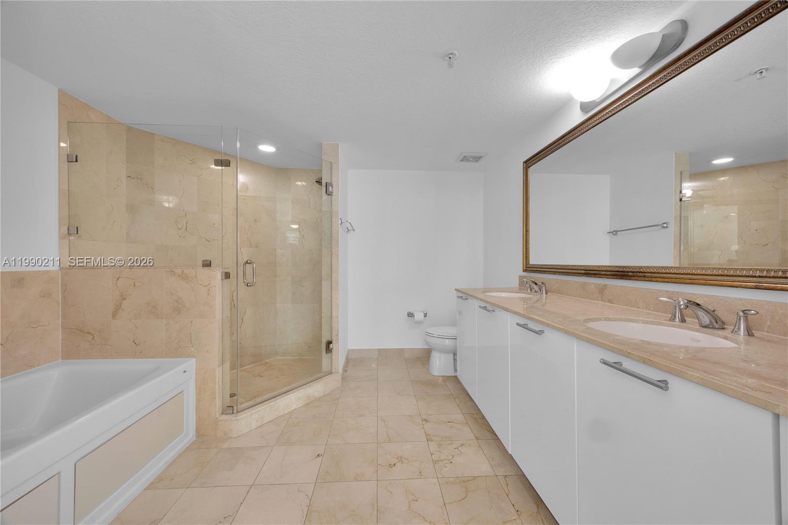 1800 N Bayshore Dr #1901, Miami FL 33132