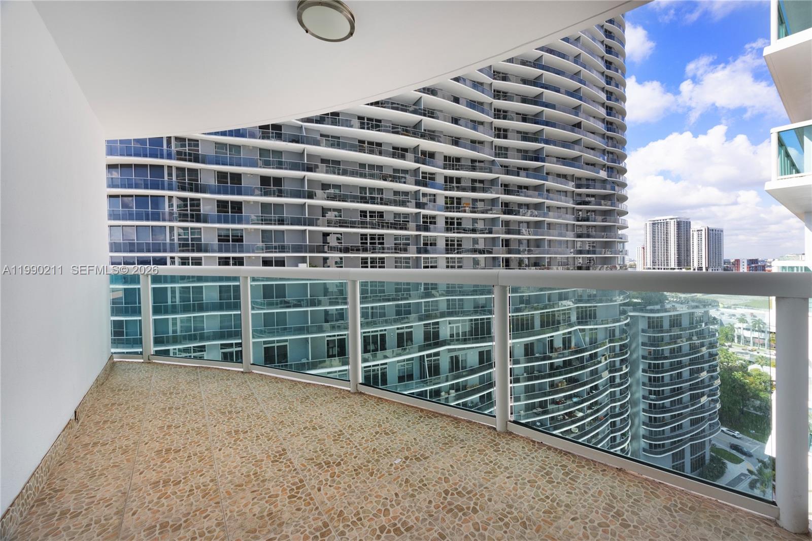 1800 N Bayshore Dr #1901, Miami FL 33132