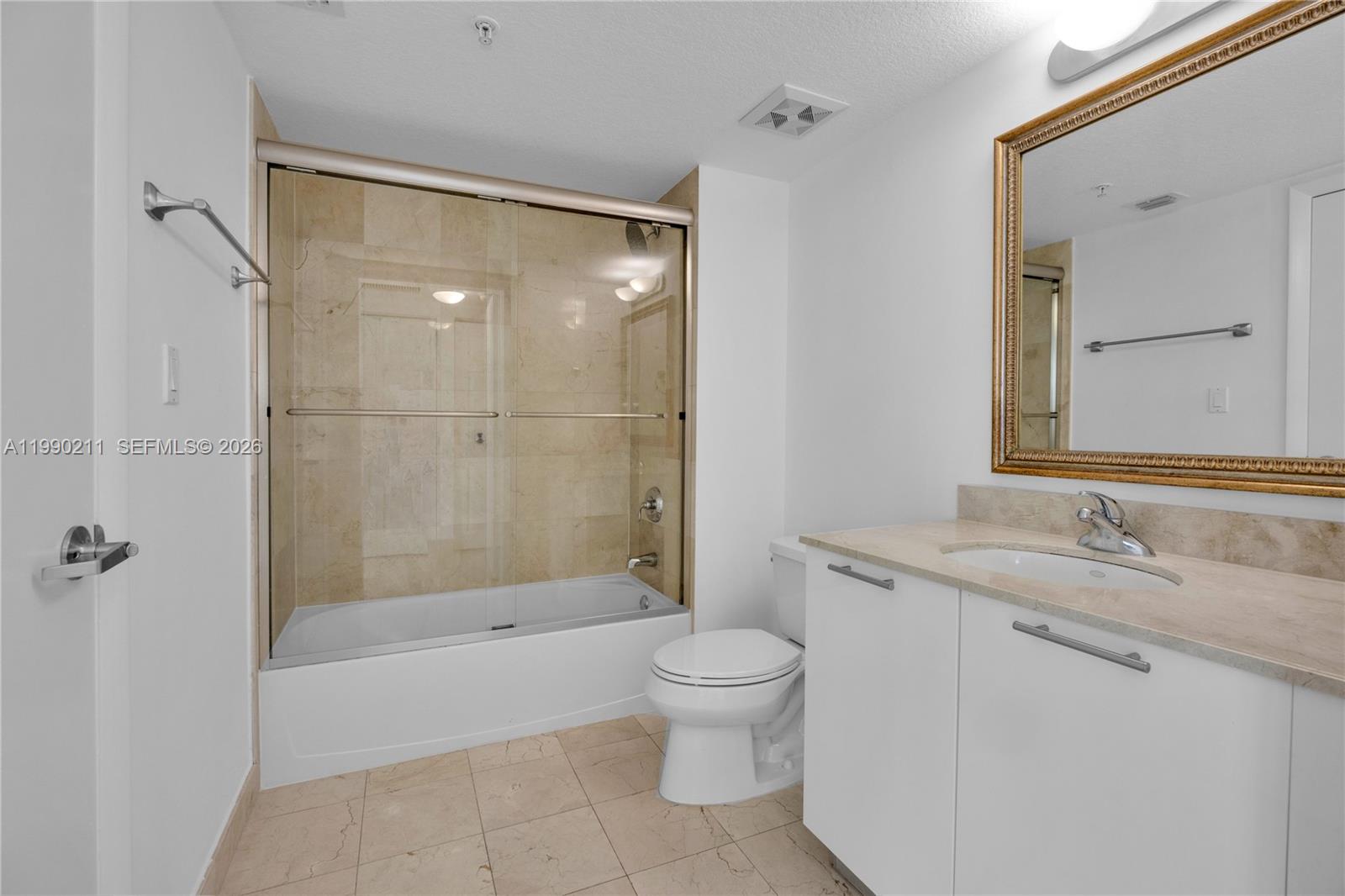 1800 N Bayshore Dr #1901, Miami FL 33132