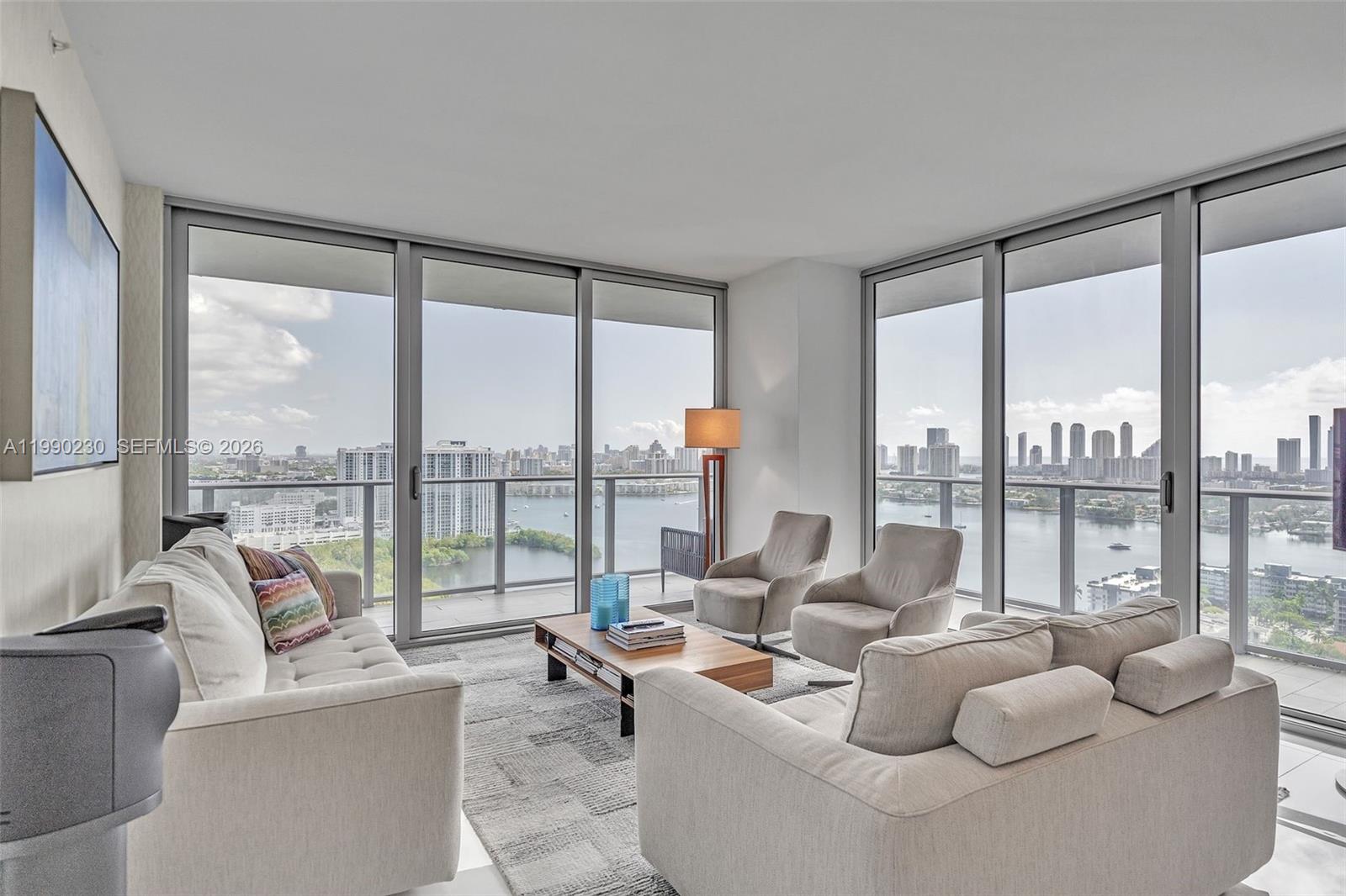 16385 Biscayne Blvd #2707, North Miami Beach FL 33160