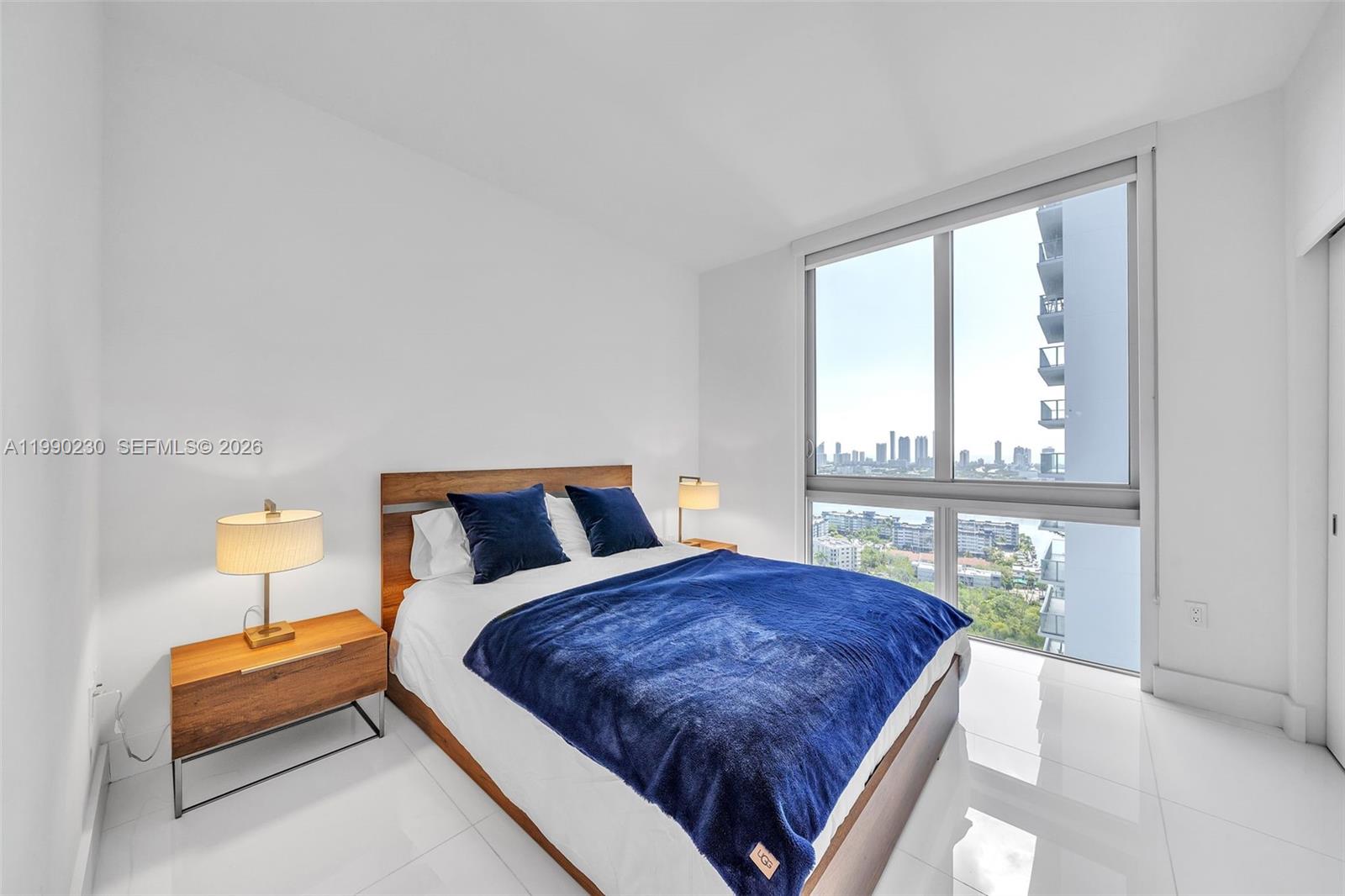 16385 Biscayne Blvd #2707, North Miami Beach FL 33160