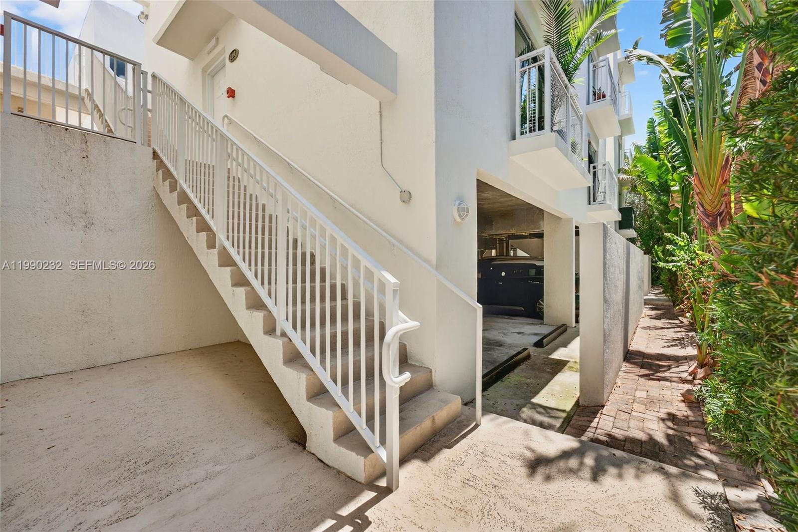 630 85th St #104, Miami Beach FL 33141