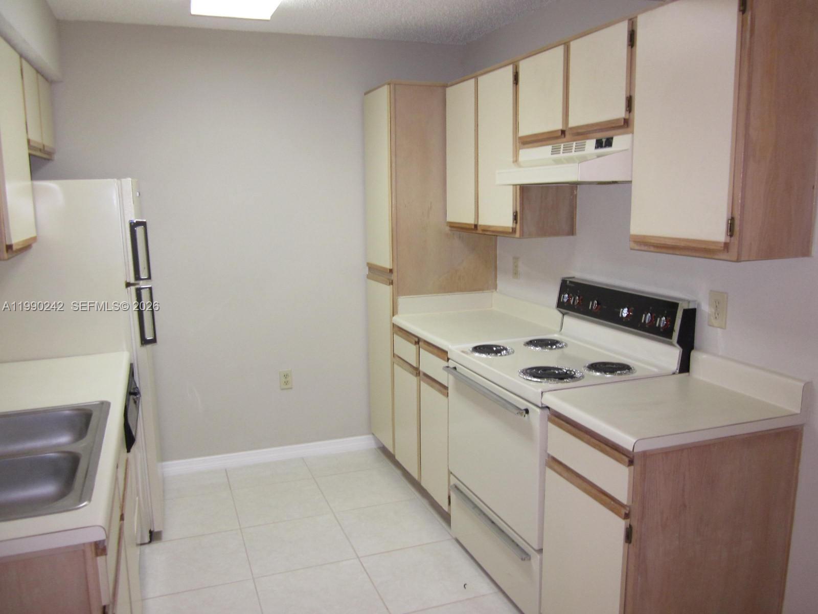 15051 SW 103 LN #4103, Miami FL 33196