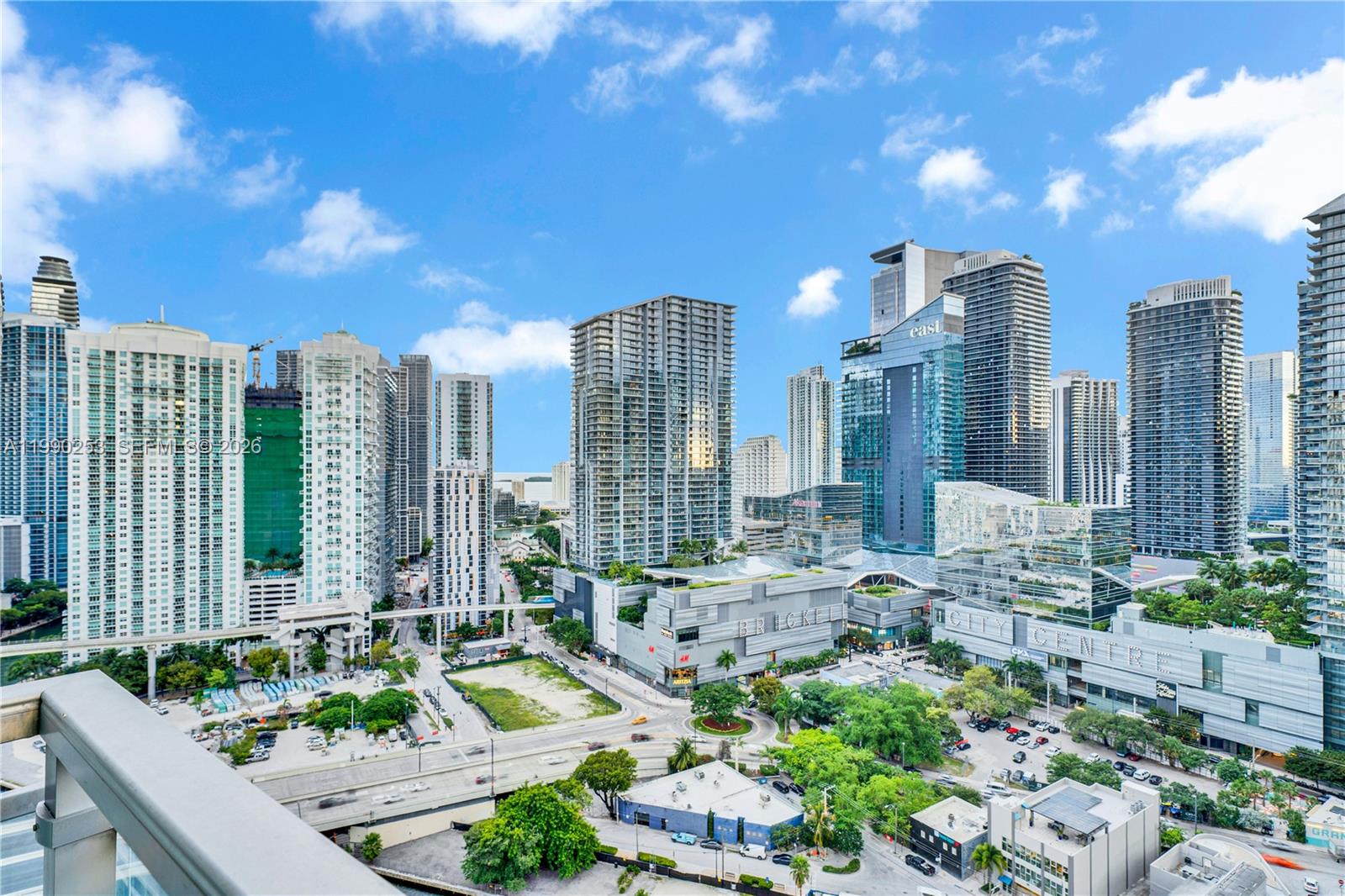 92 SW 3rd St #2802, Miami FL 33130