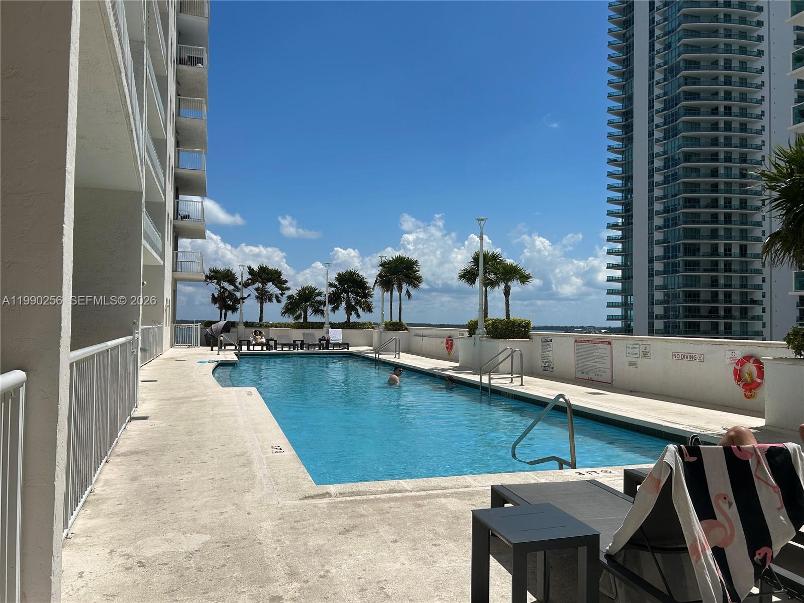 1200 Brickell Bay Dr #3610, Miami FL 33131
