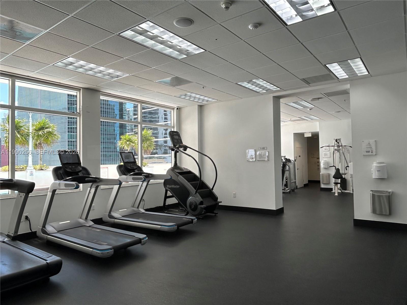 1200 Brickell Bay Dr #3610, Miami FL 33131