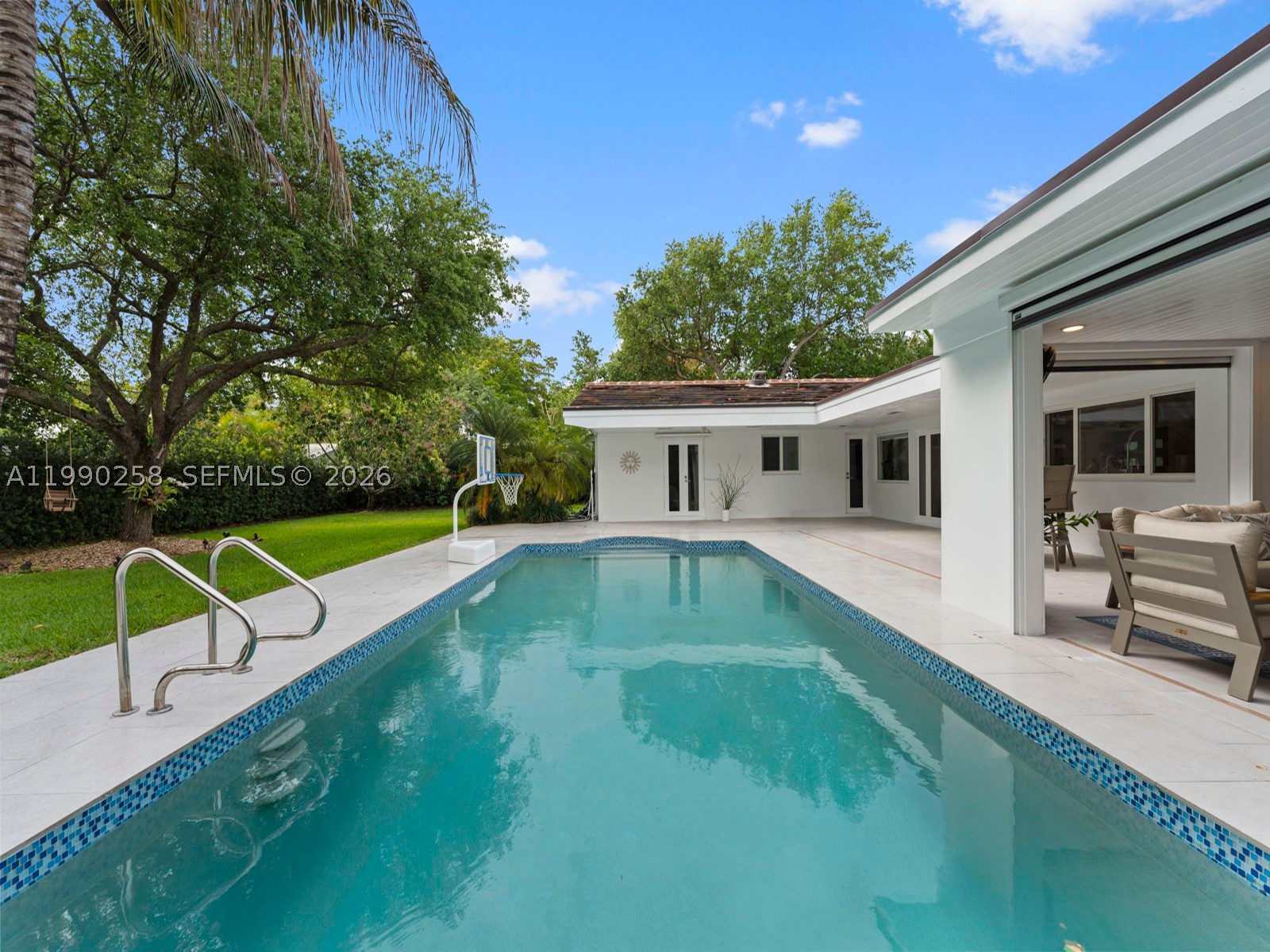14525 SW 84th Ave, Palmetto Bay FL 33158