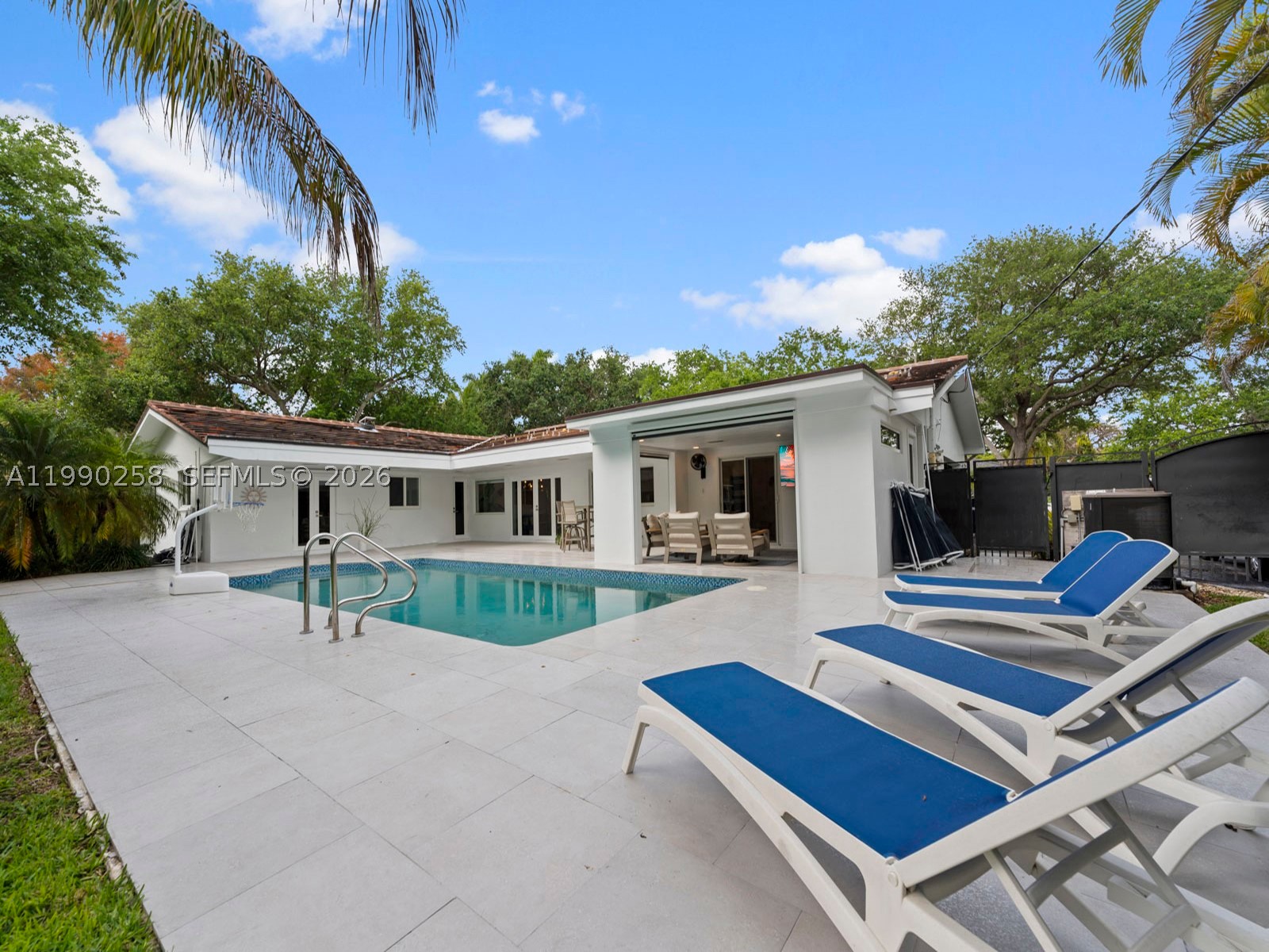 14525 SW 84th Ave, Palmetto Bay FL 33158
