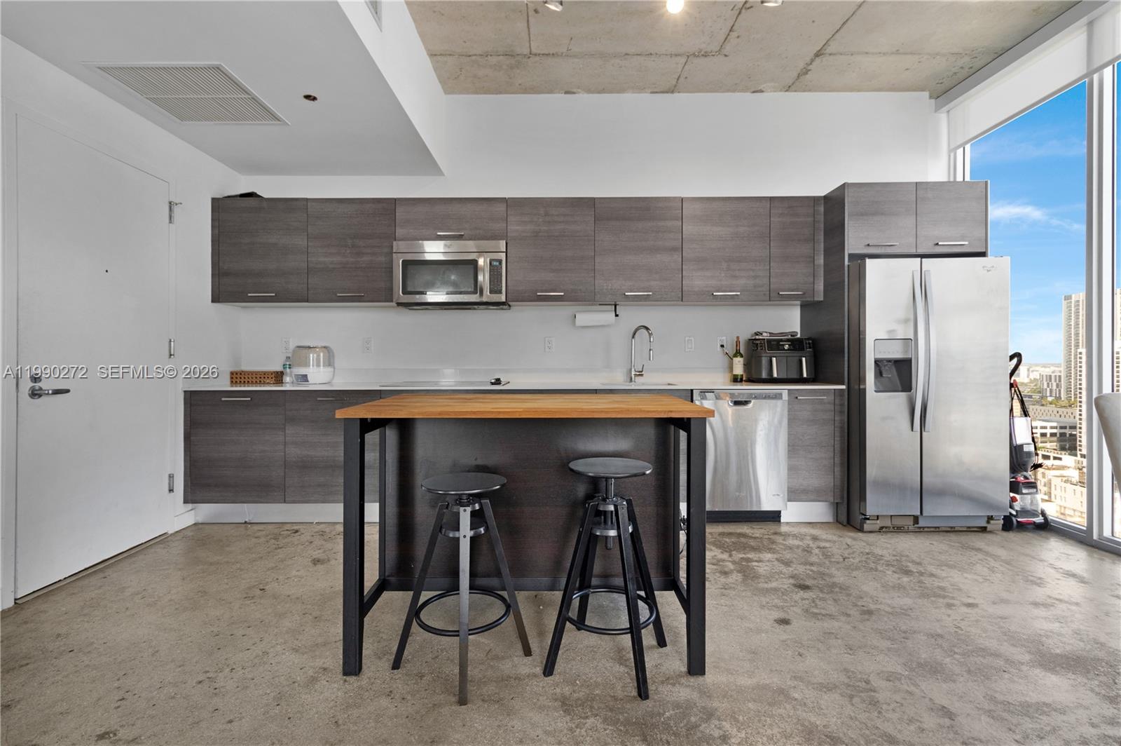 151 SE 1st St #2802, Miami FL 33131
