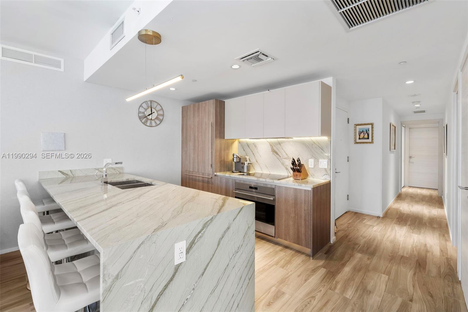 801 S Miami Ave #3504, Miami FL 33130