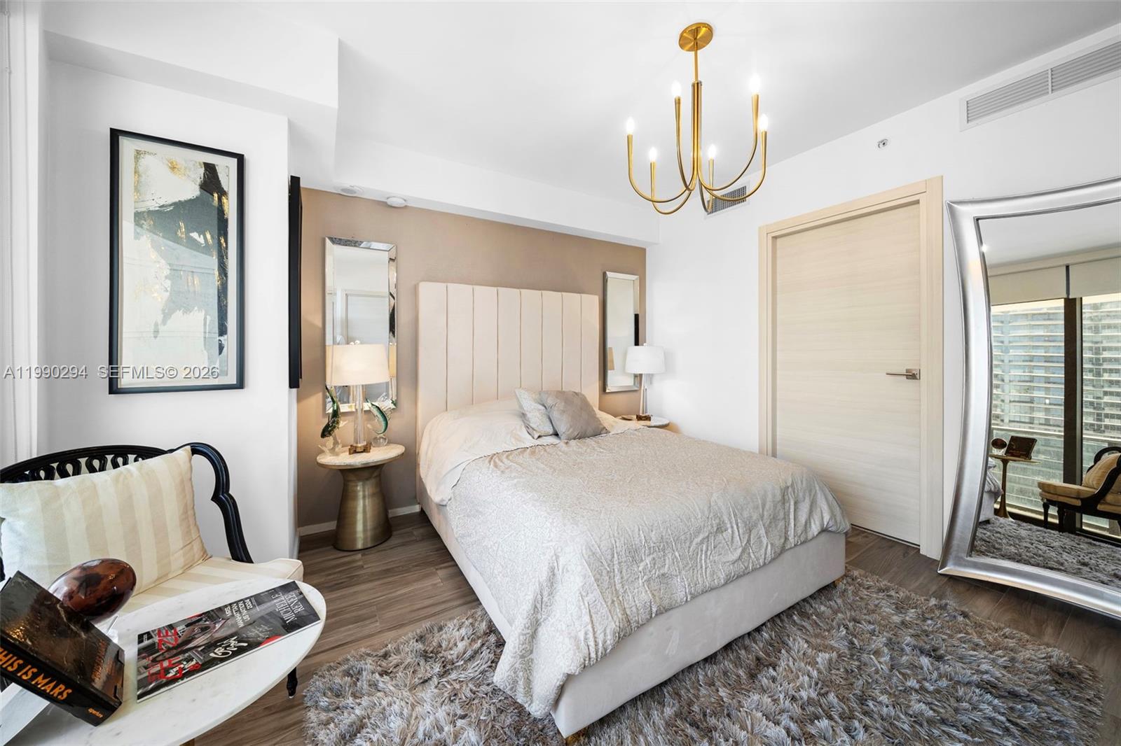 801 S Miami Ave #3504, Miami FL 33130