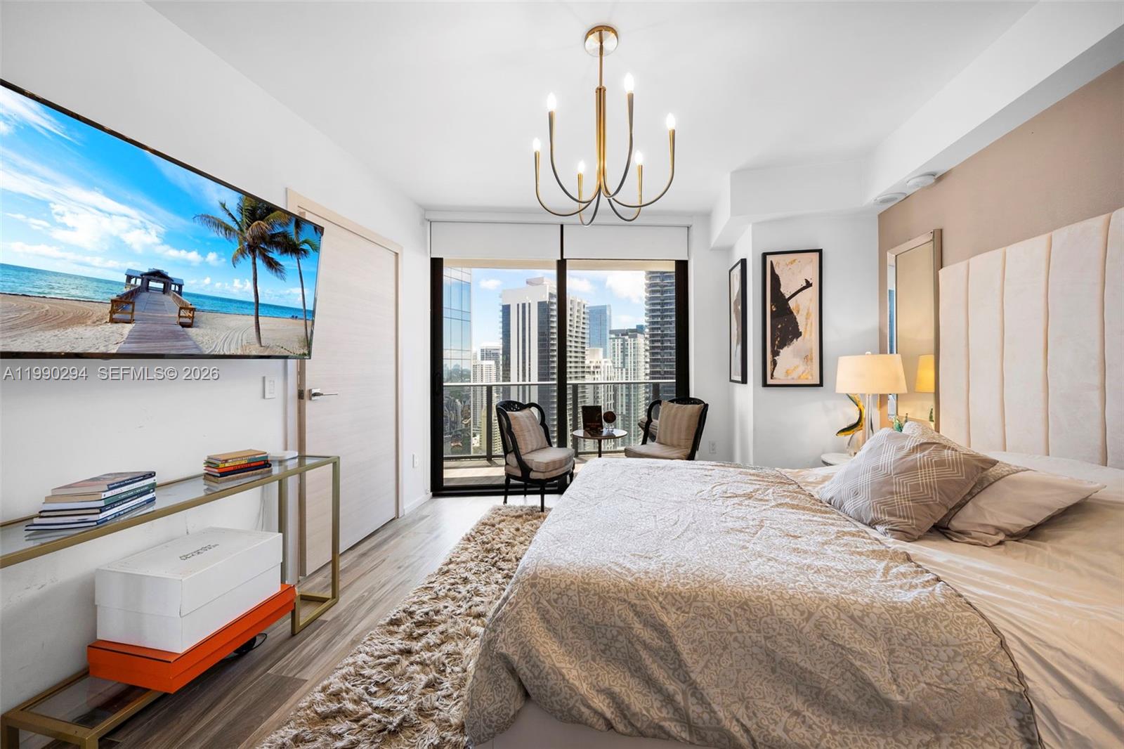801 S Miami Ave #3504, Miami FL 33130