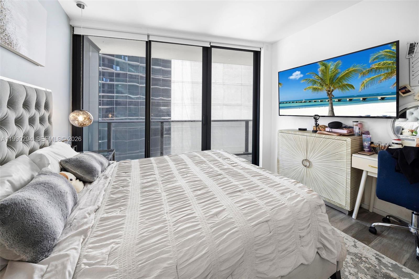 801 S Miami Ave #3504, Miami FL 33130