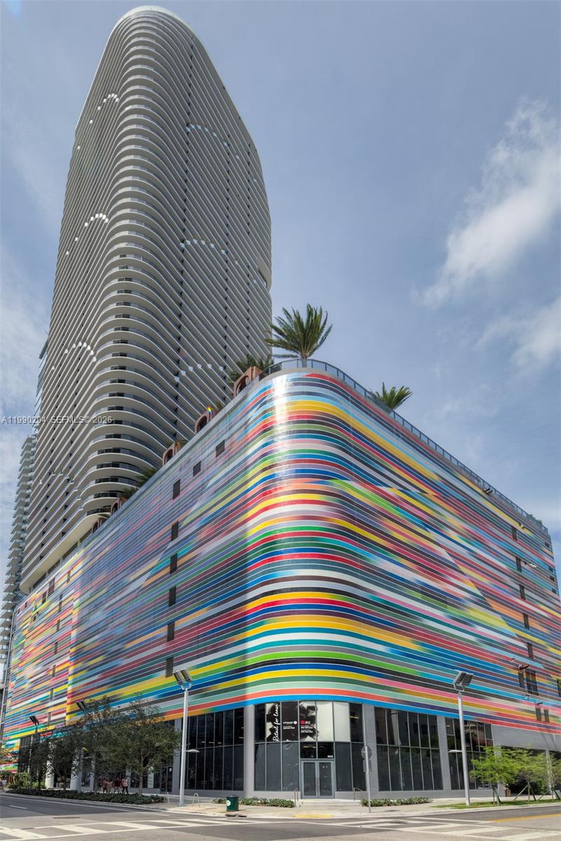 801 S Miami Ave #3504, Miami FL 33130