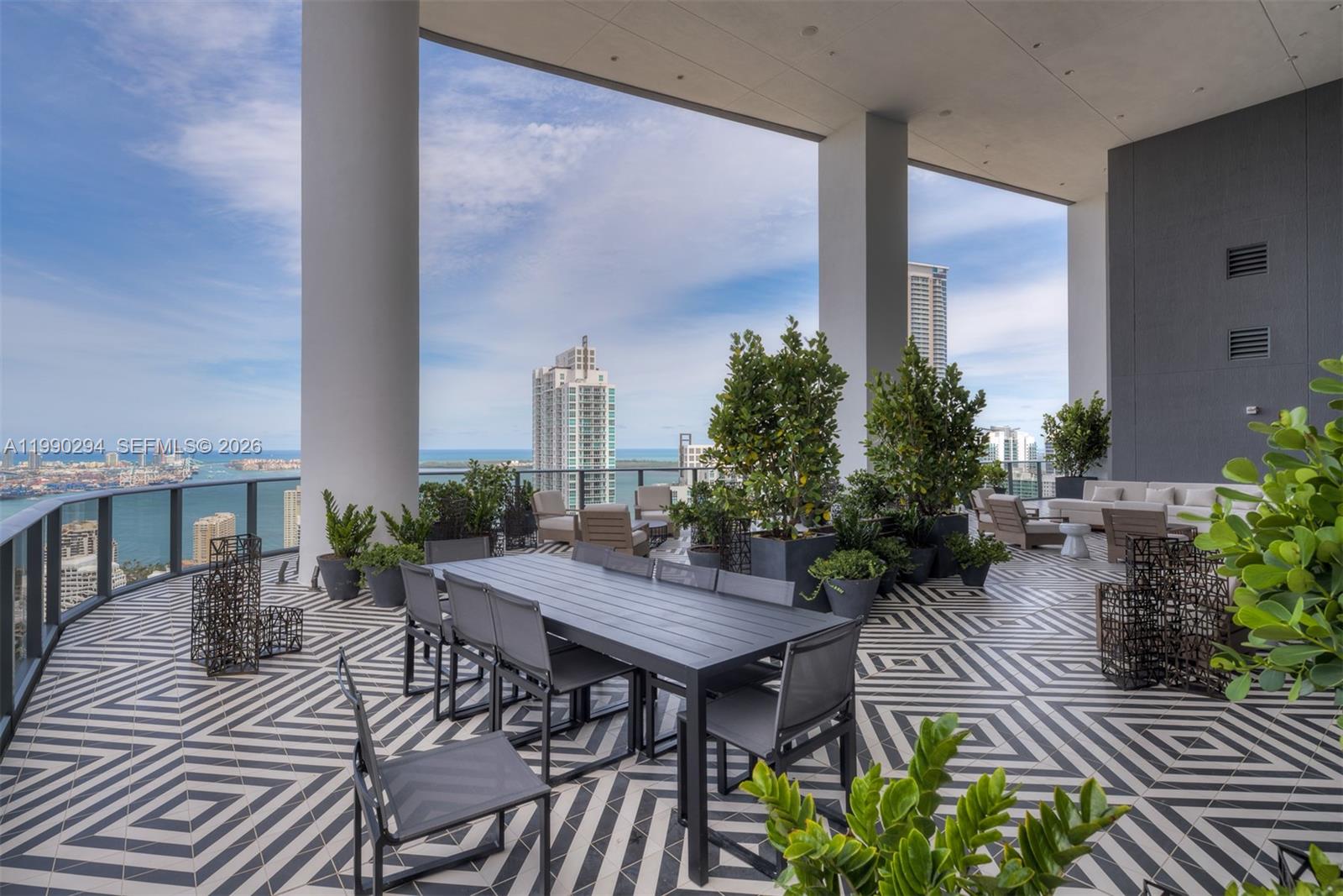 801 S Miami Ave #3504, Miami FL 33130