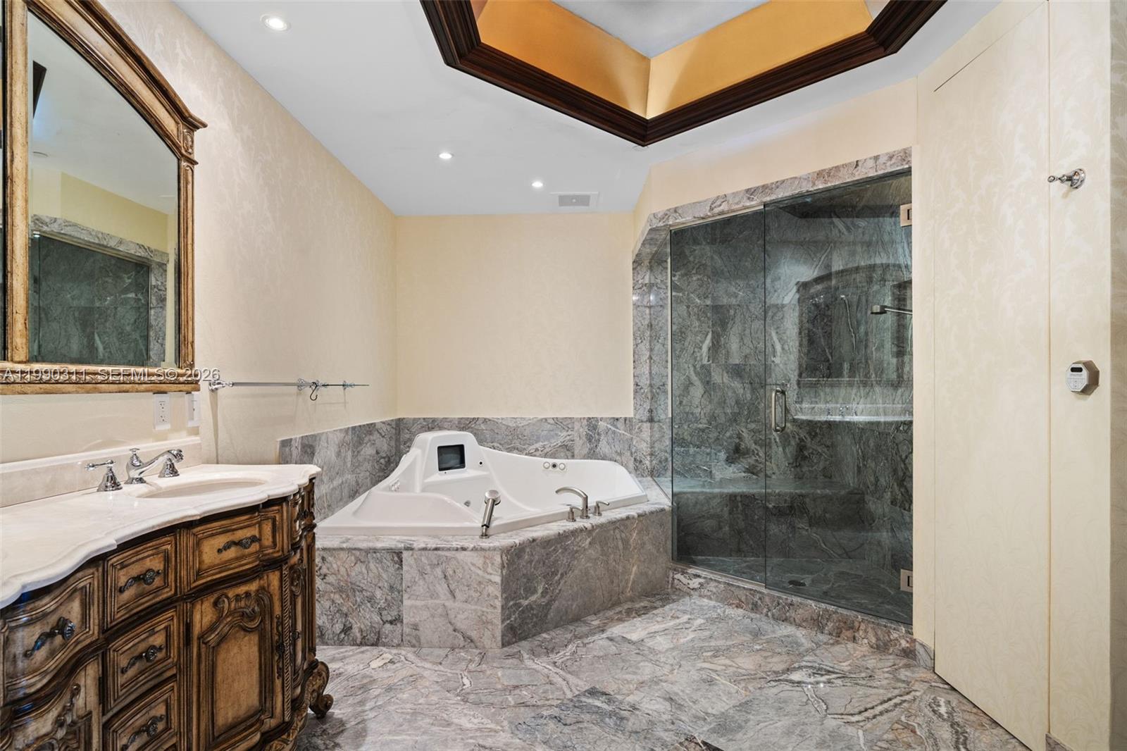 16047 Collins Ave #1604, Sunny Isles Beach FL 33160