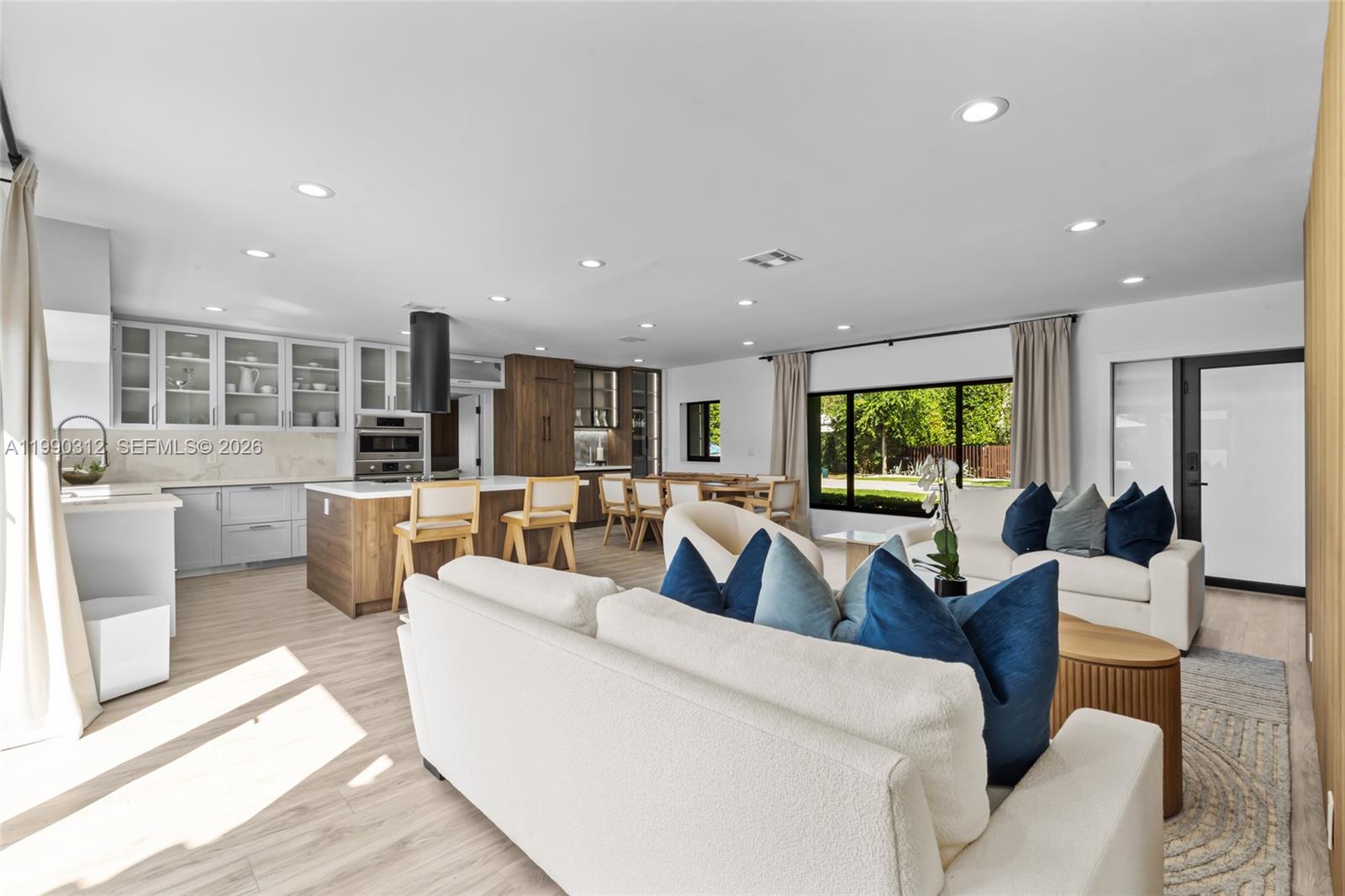 116 W 1st Ct, Miami Beach FL 33139