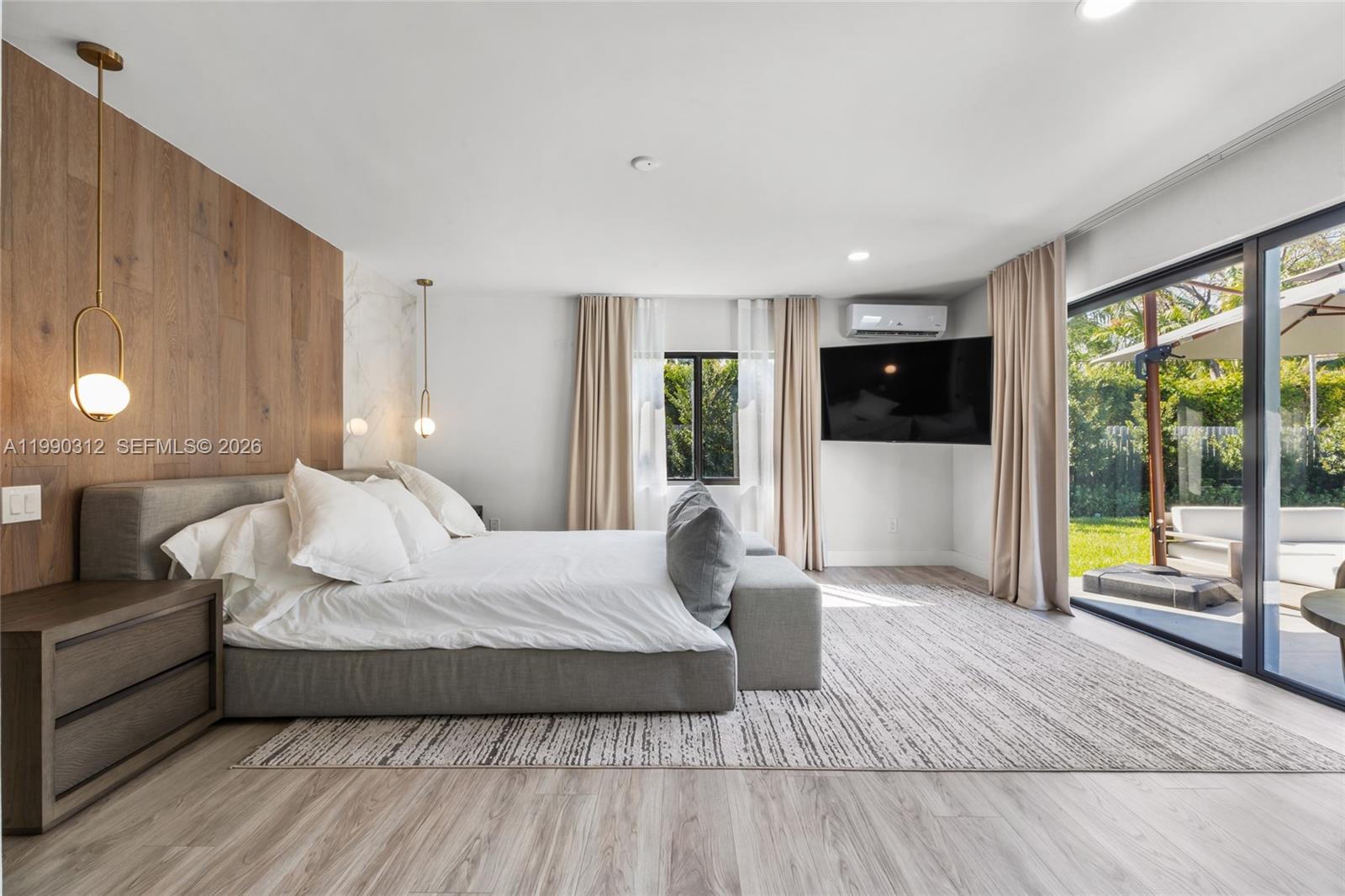 116 W 1st Ct, Miami Beach FL 33139