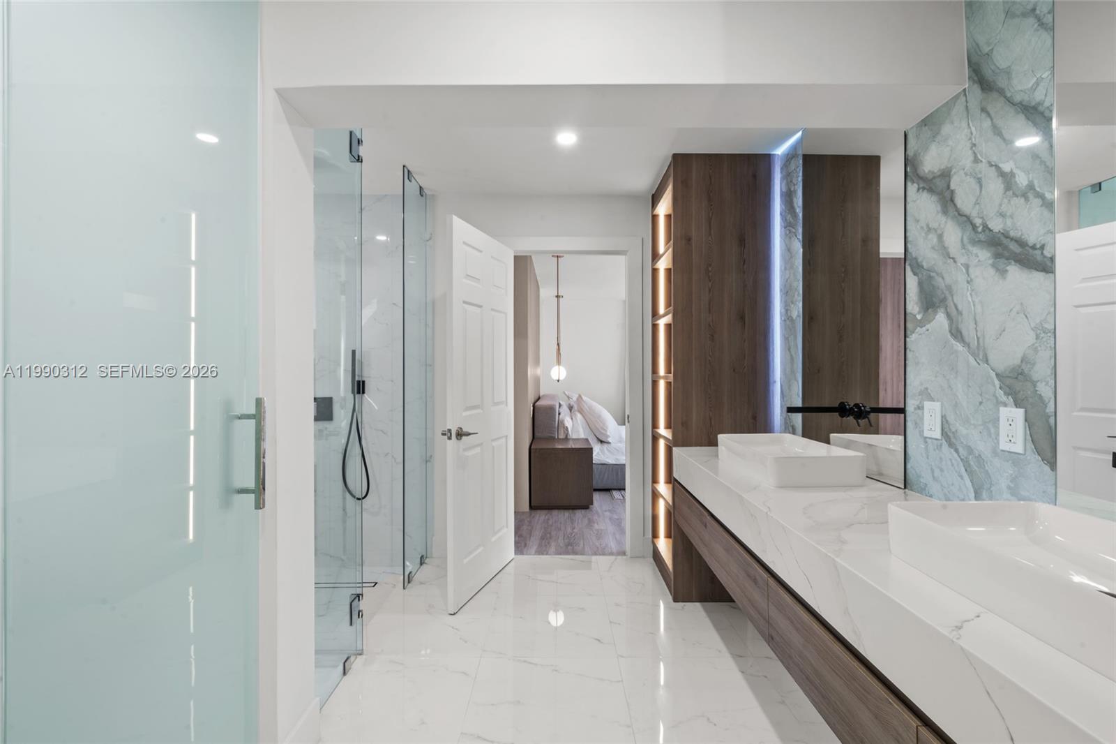 116 W 1st Ct, Miami Beach FL 33139