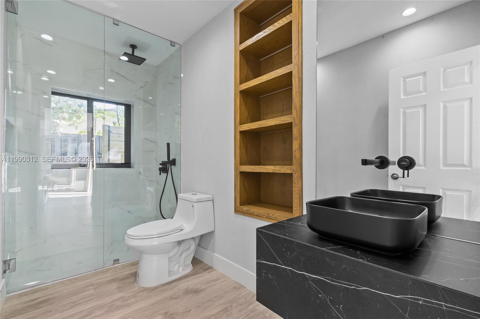 116 W 1st Ct, Miami Beach FL 33139