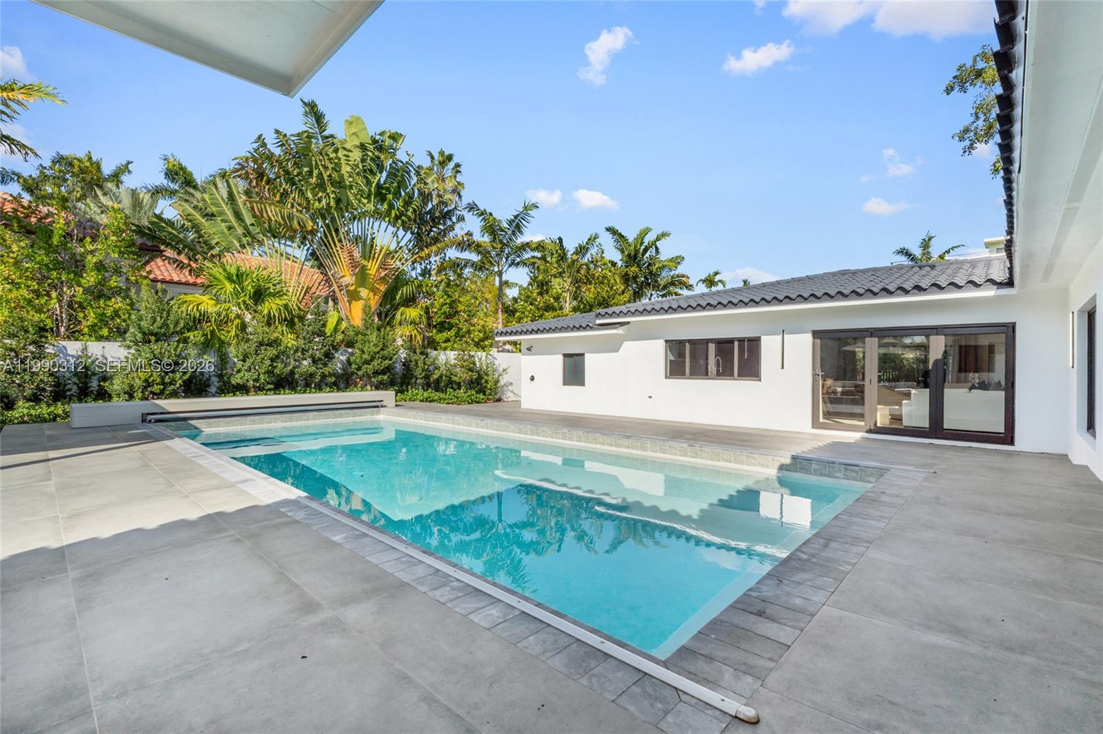 116 W 1st Ct, Miami Beach FL 33139