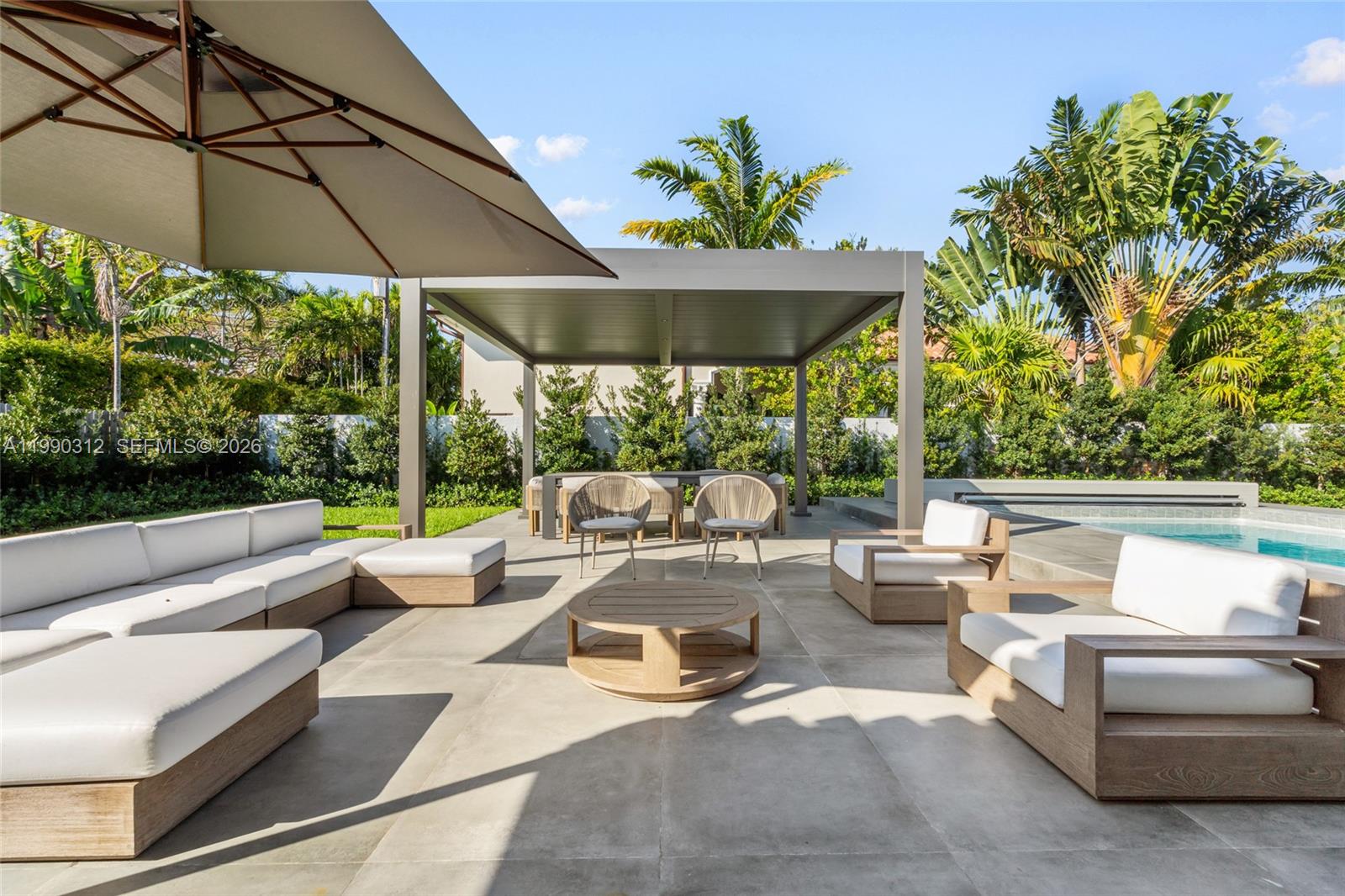 116 W 1st Ct, Miami Beach FL 33139