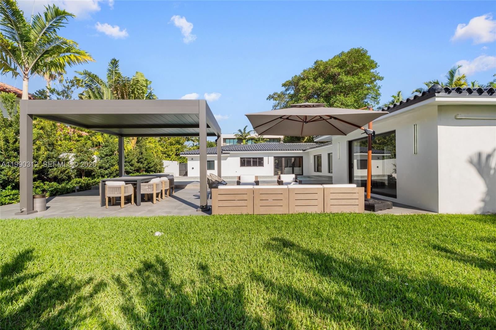 116 W 1st Ct, Miami Beach FL 33139