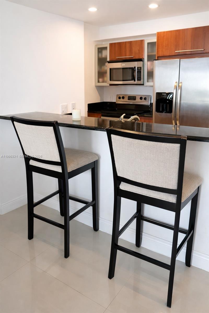 3232 Coral #605, Miami FL 33145