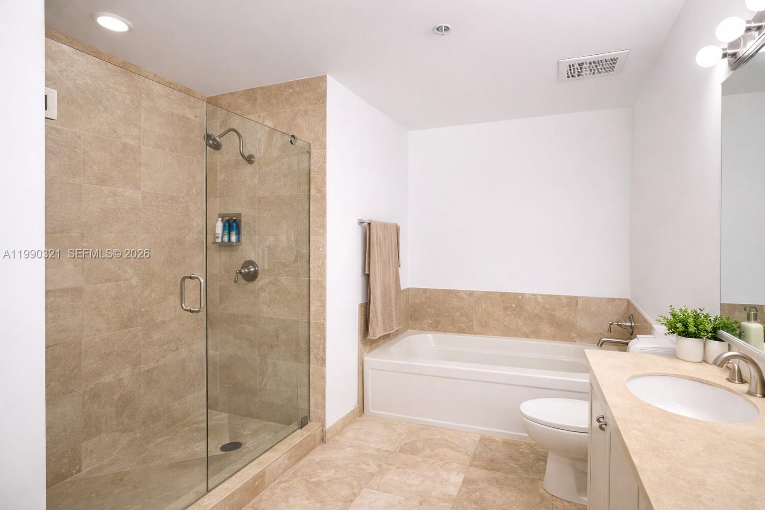3232 Coral #605, Miami FL 33145