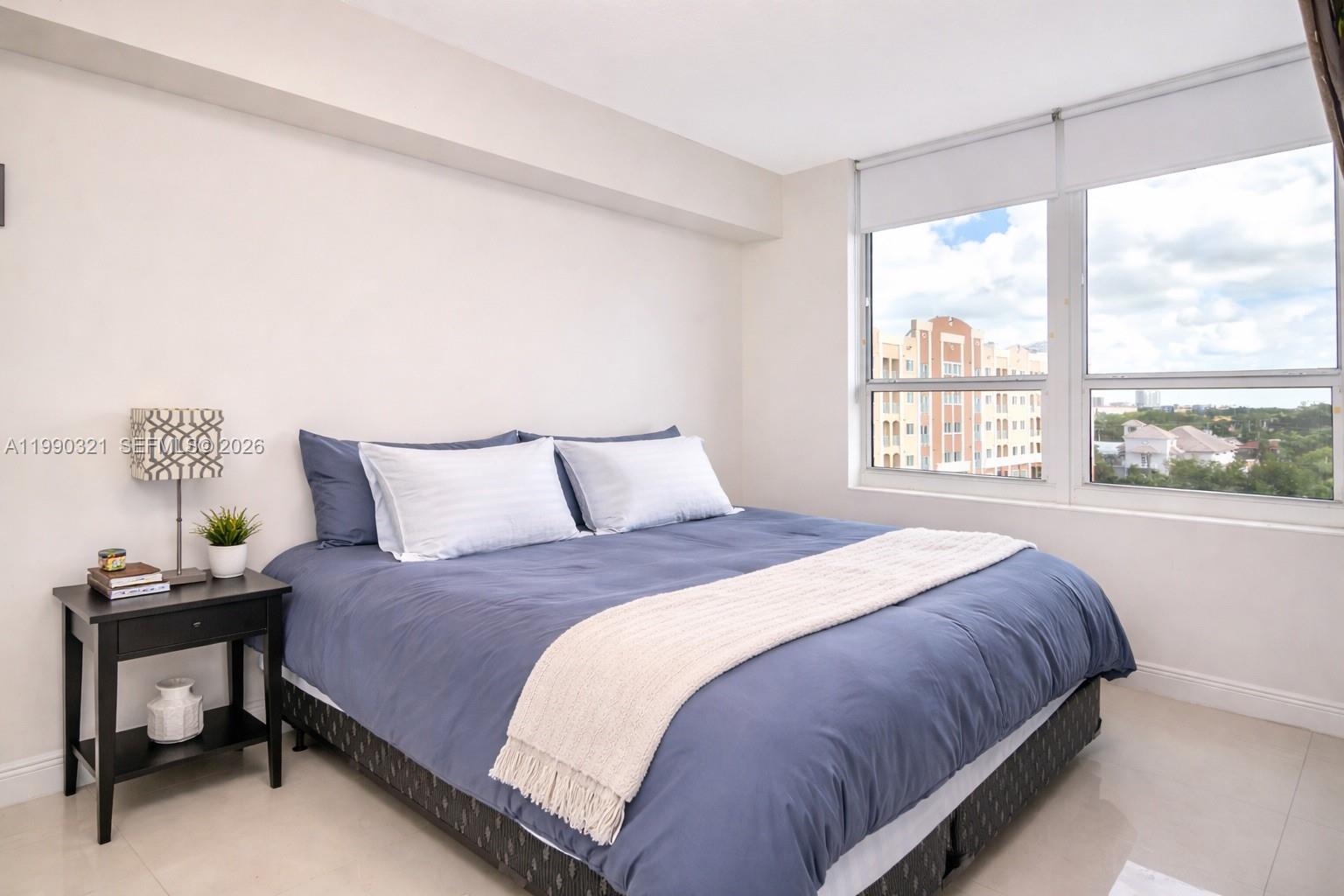 3232 Coral #605, Miami FL 33145