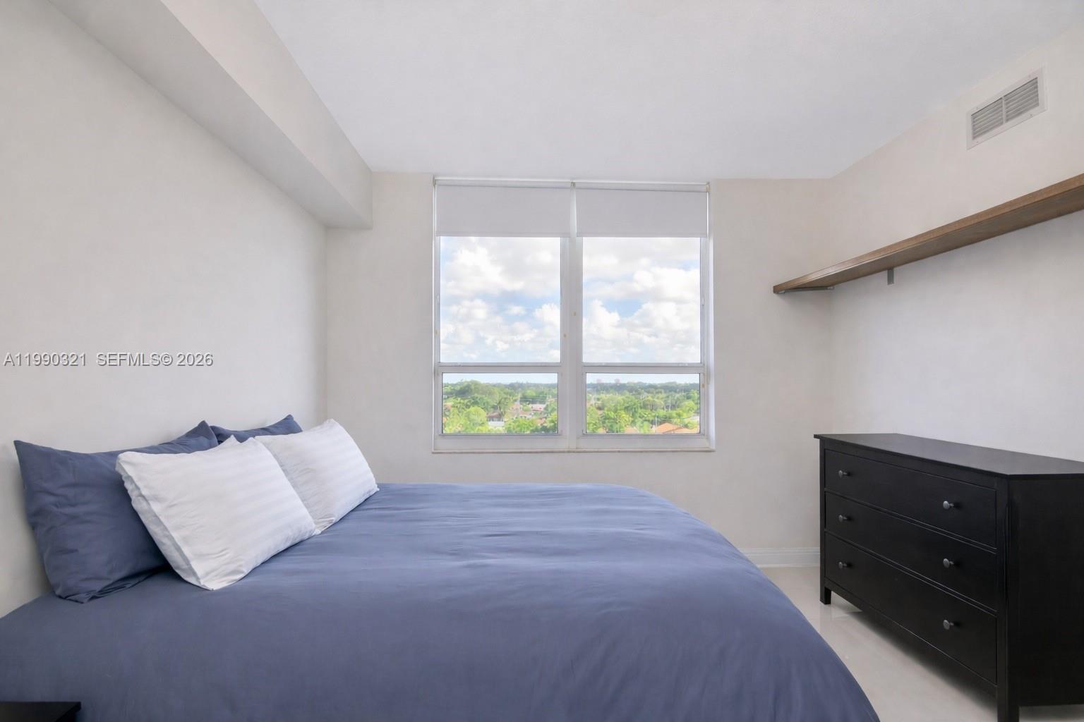 3232 Coral #605, Miami FL 33145