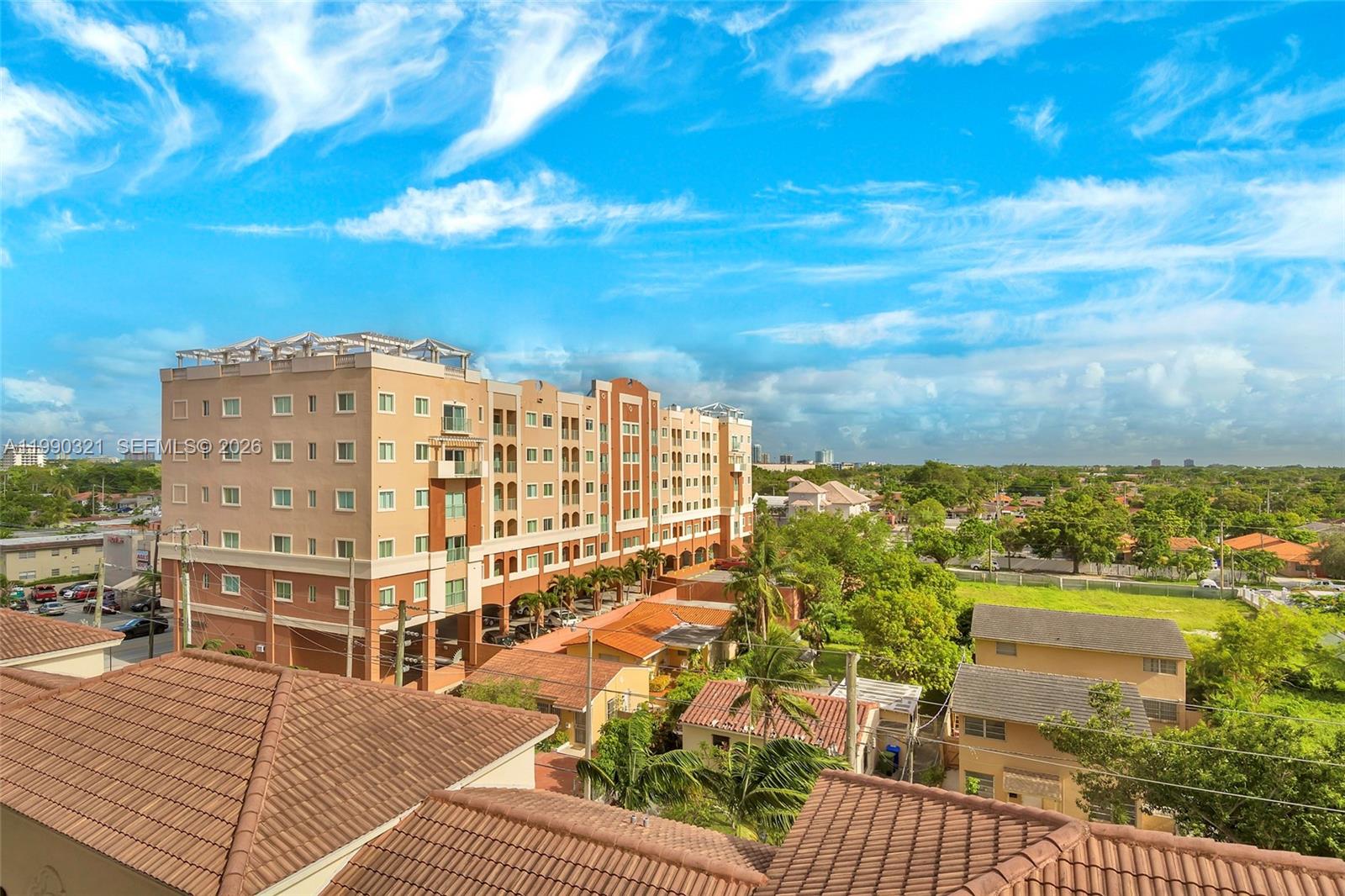 3232 Coral #605, Miami FL 33145