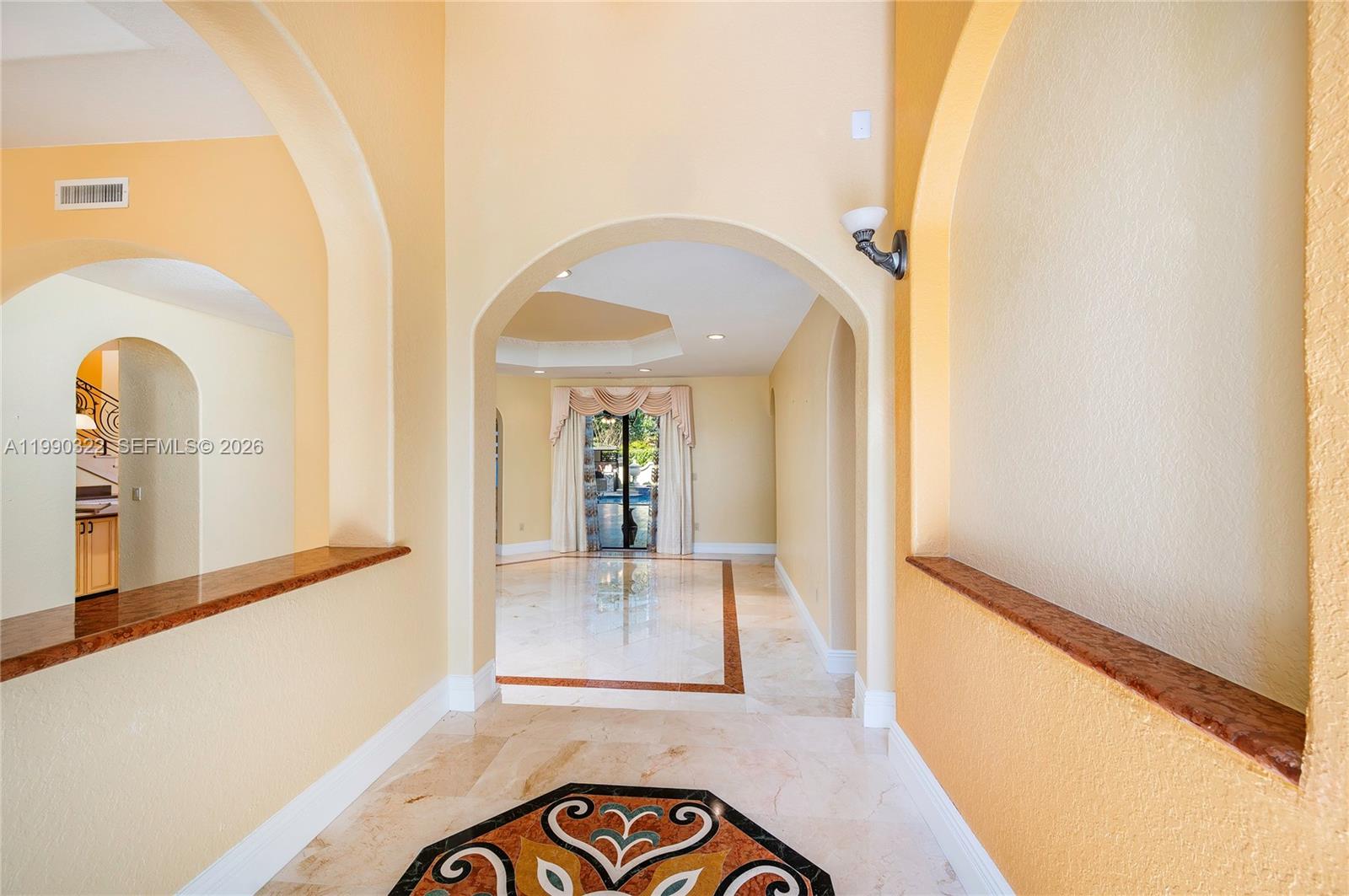 588 Miller Dr, Miami Springs FL 33166