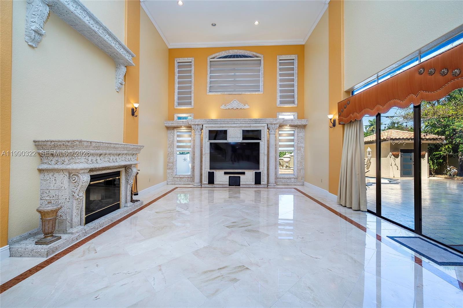 588 Miller Dr, Miami Springs FL 33166