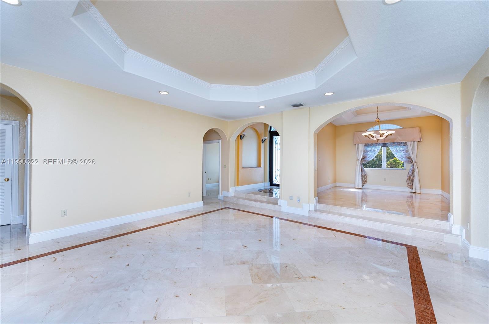 588 Miller Dr, Miami Springs FL 33166