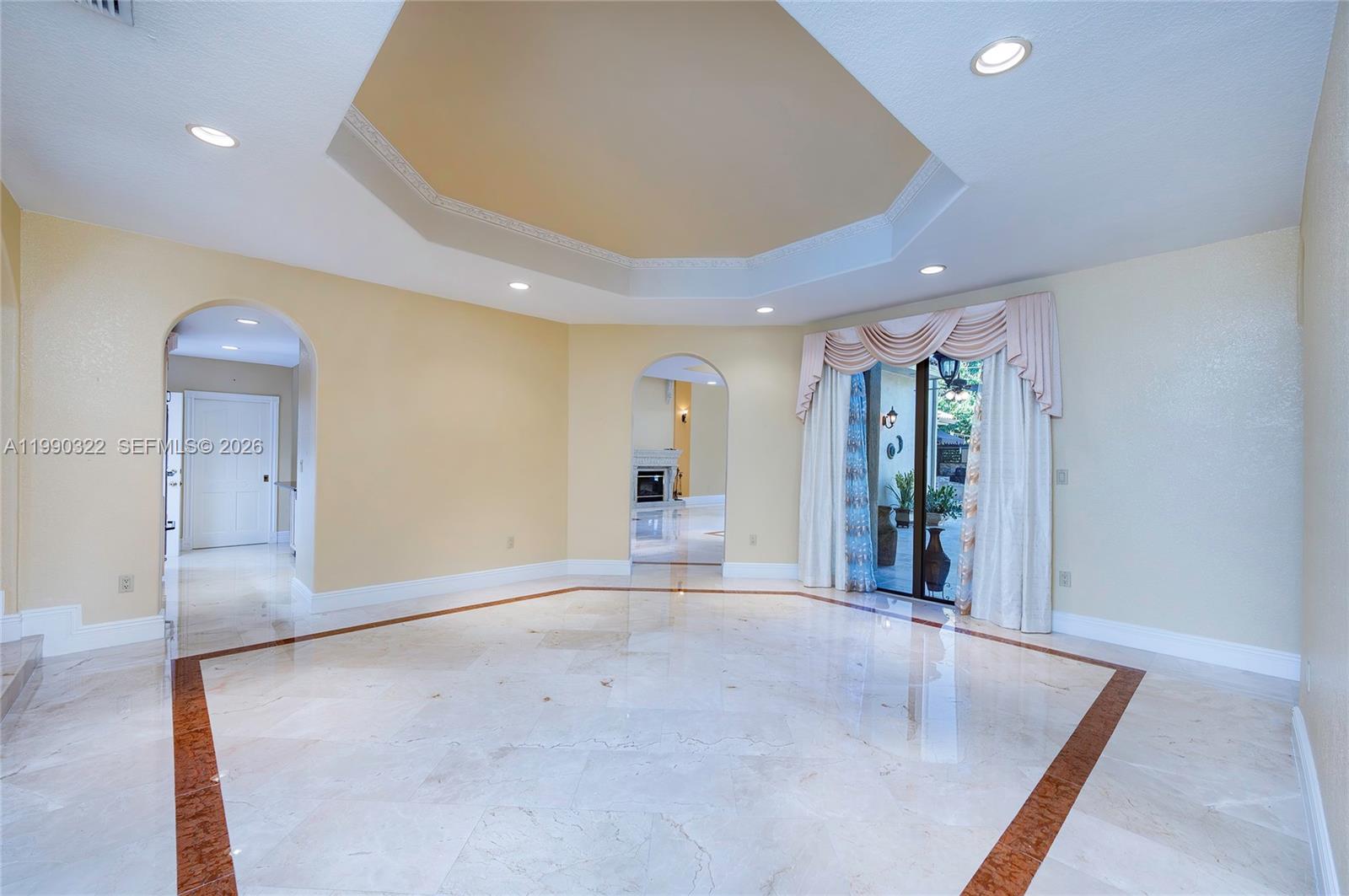 588 Miller Dr, Miami Springs FL 33166