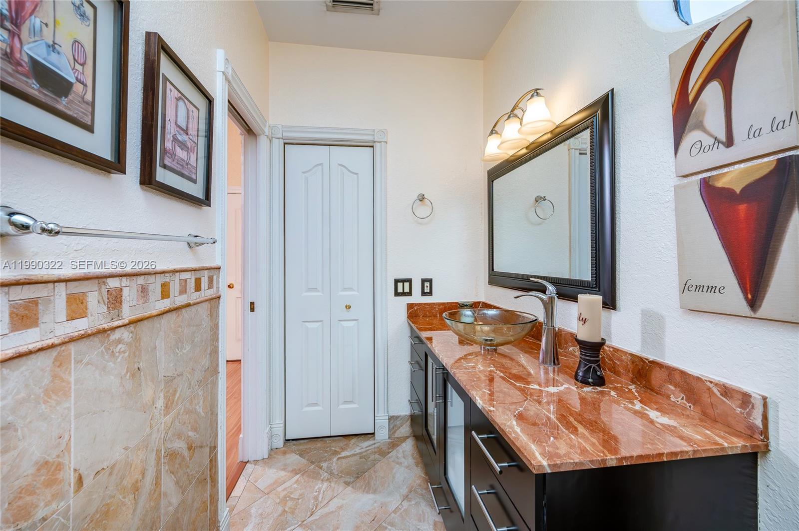 588 Miller Dr, Miami Springs FL 33166