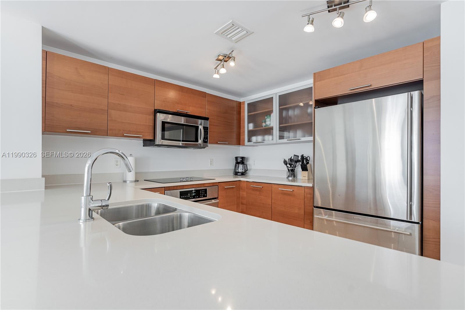 3250 NE 1st Ave #702, Miami FL 33137