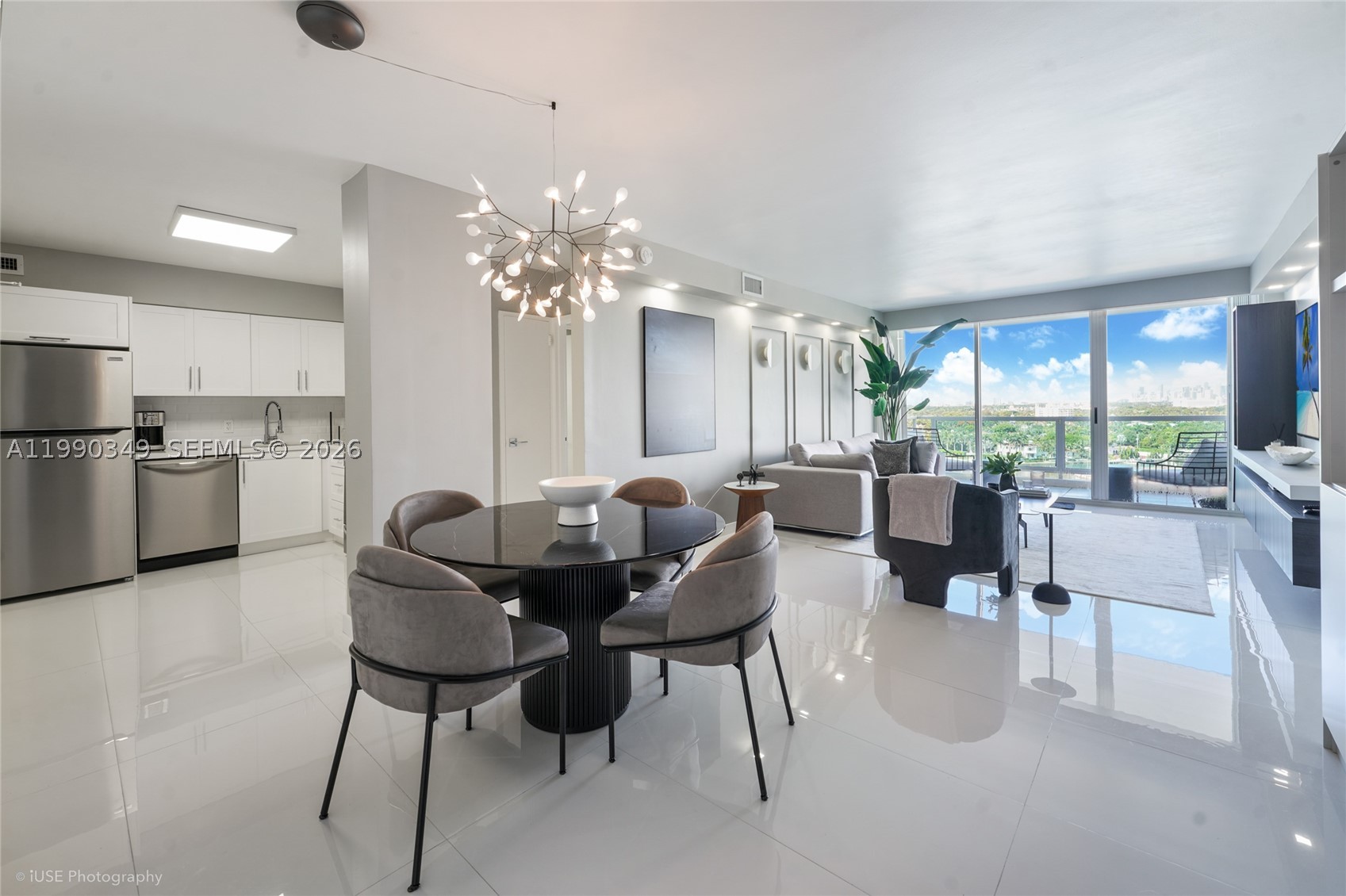 5161 Collins Ave #1508, Miami Beach FL 33140