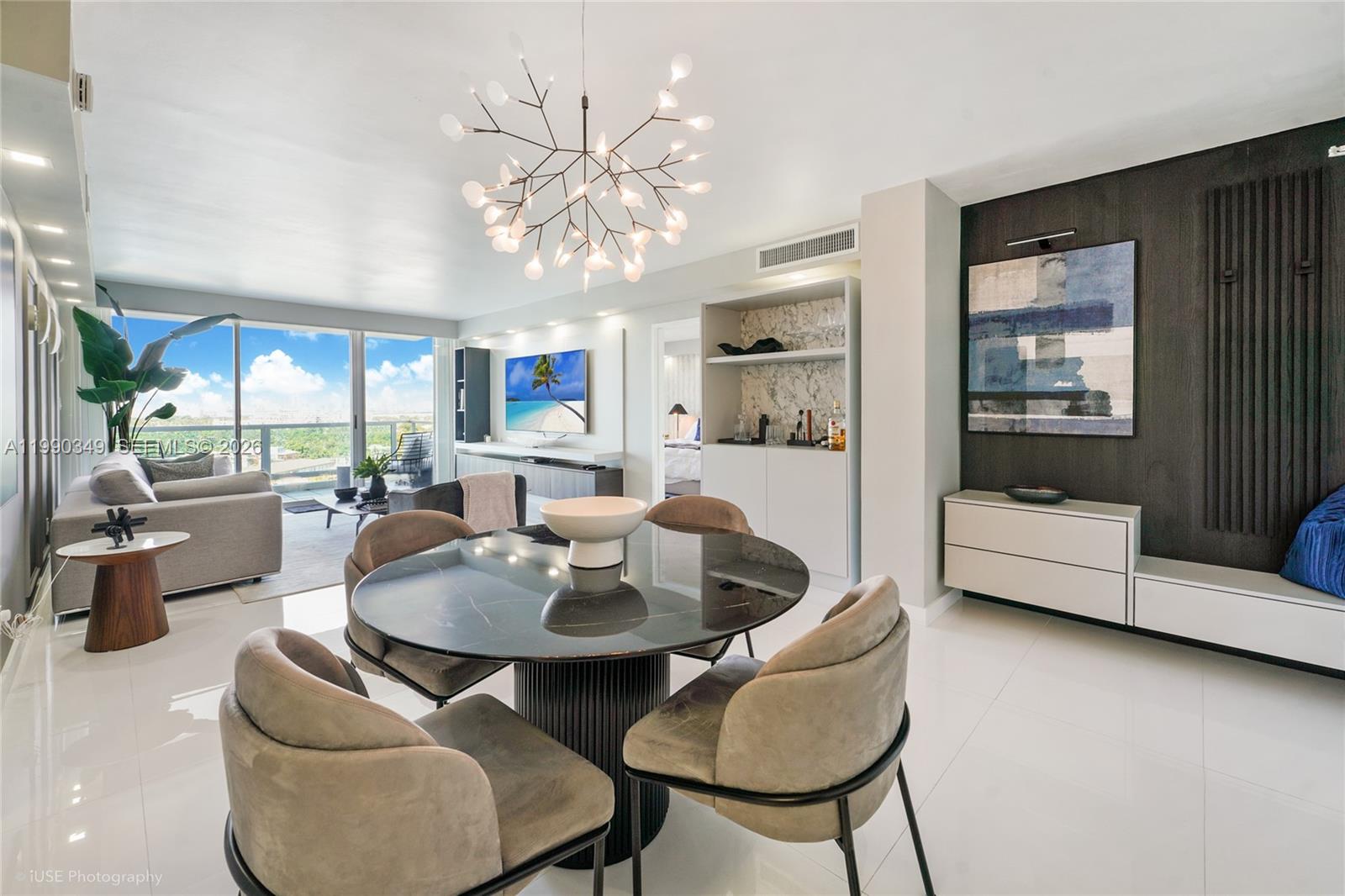 5161 Collins Ave #1508, Miami Beach FL 33140
