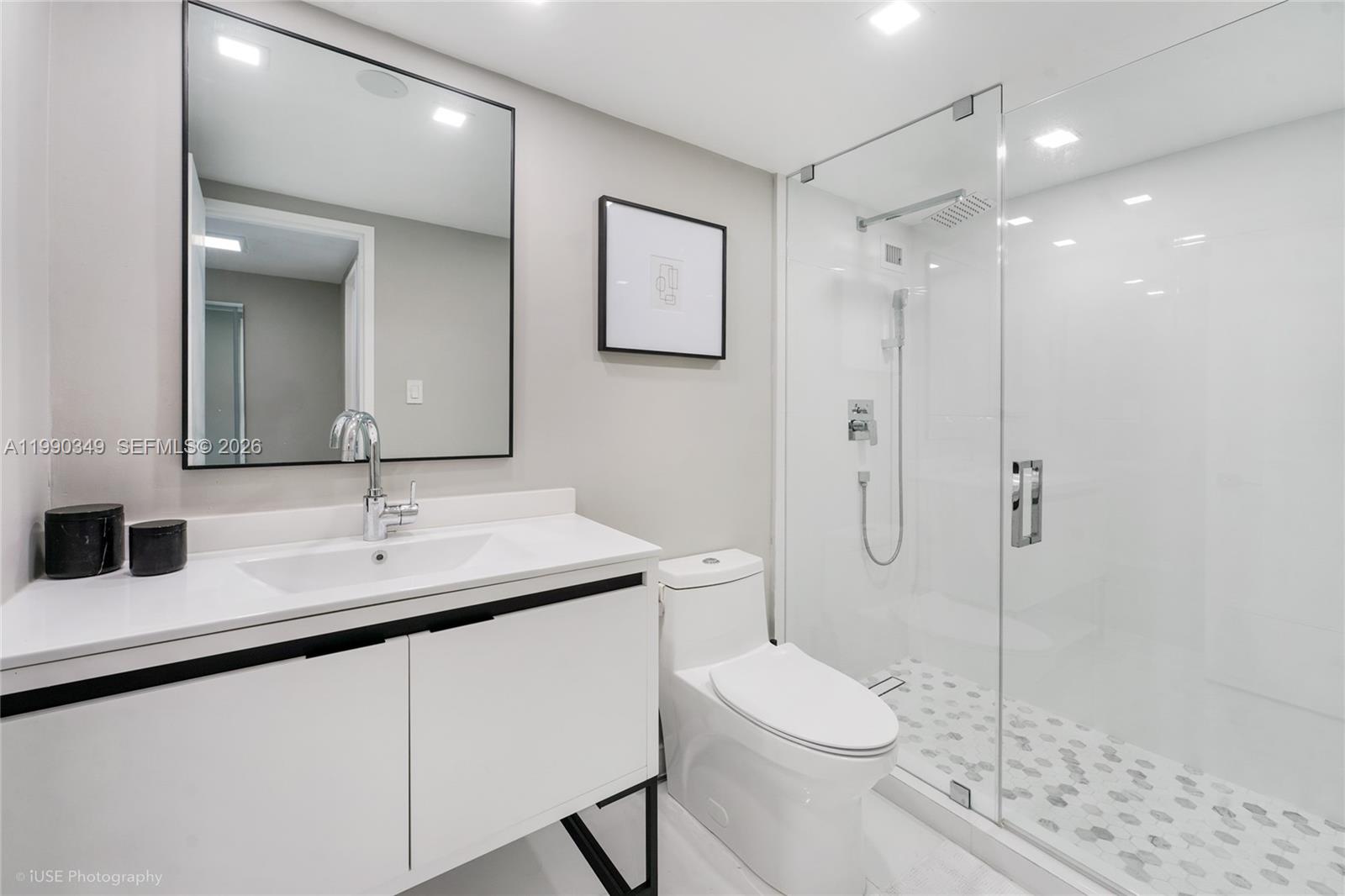 5161 Collins Ave #1508, Miami Beach FL 33140