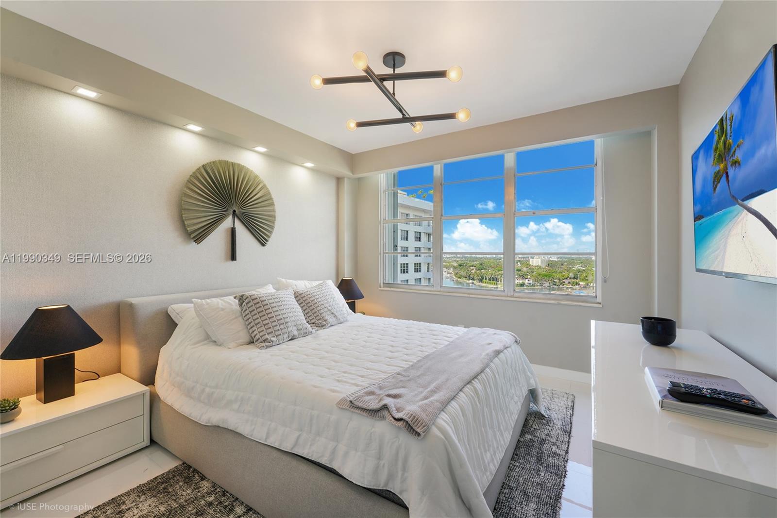 5161 Collins Ave #1508, Miami Beach FL 33140