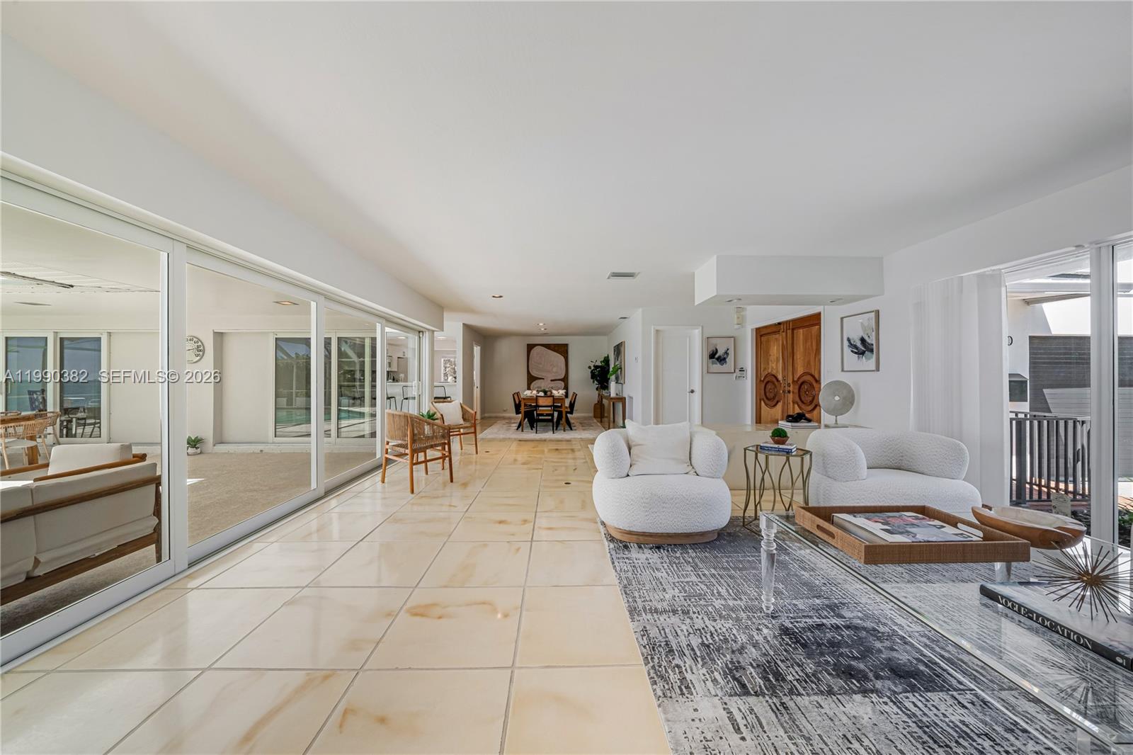 640 S Mashta Dr, Key Biscayne FL 33149