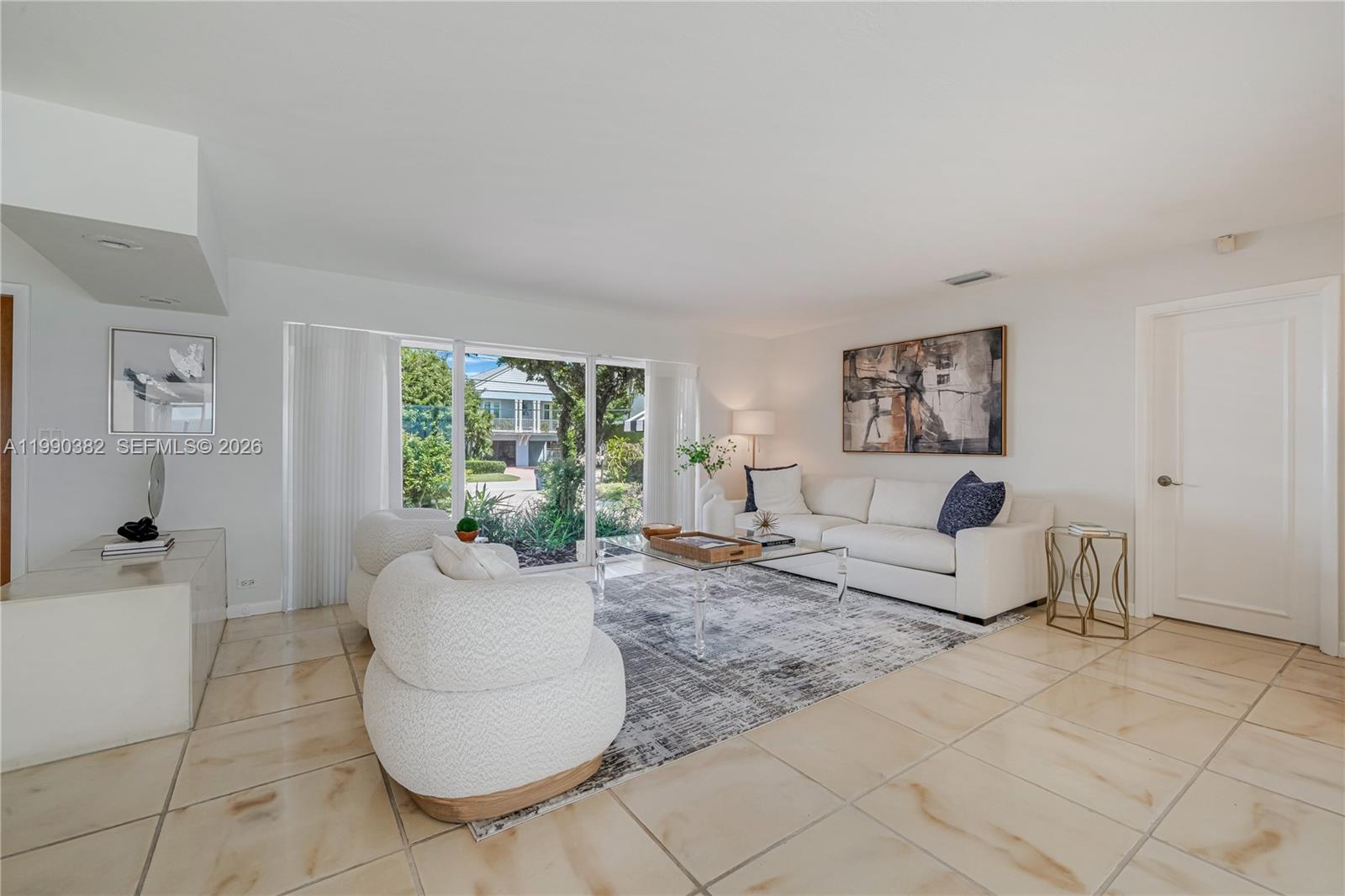 640 S Mashta Dr, Key Biscayne FL 33149